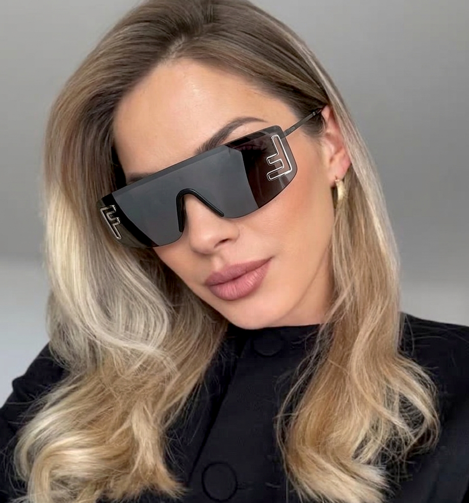 Fendi FE40168U Sunglasses eyewear