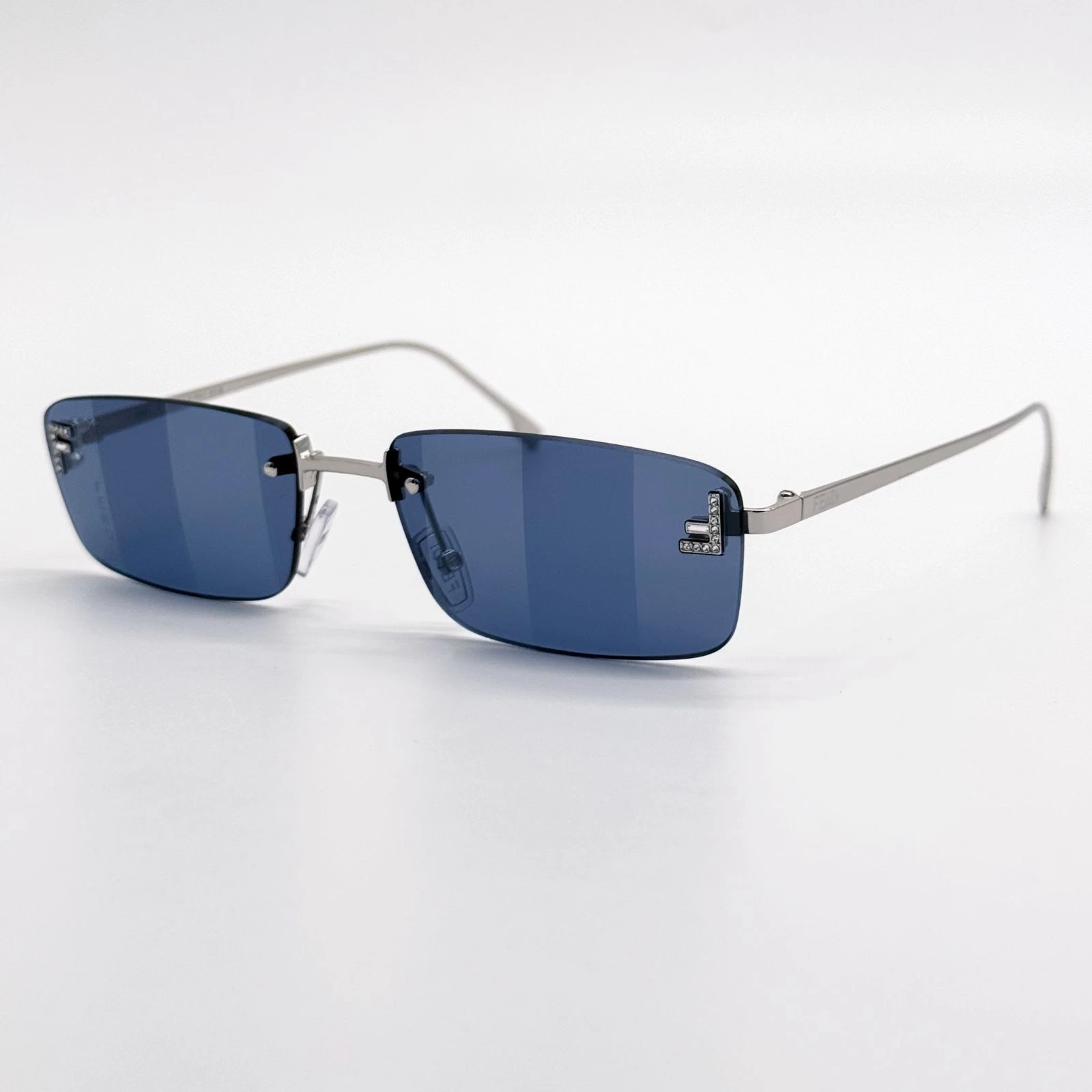 Fendi FE4172US Sunglasses eyewear