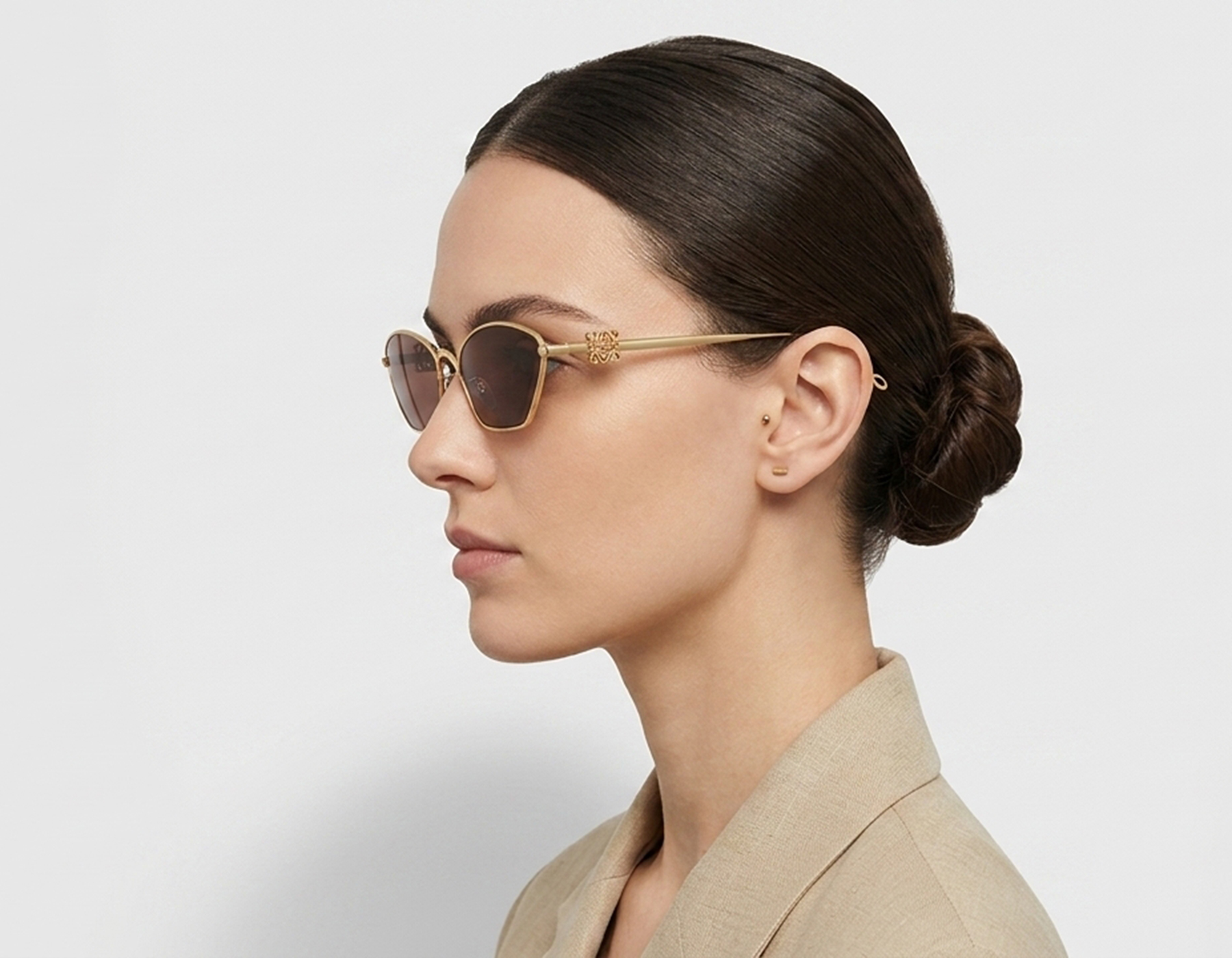 Loewe LW40115U Sunglasses eyewear