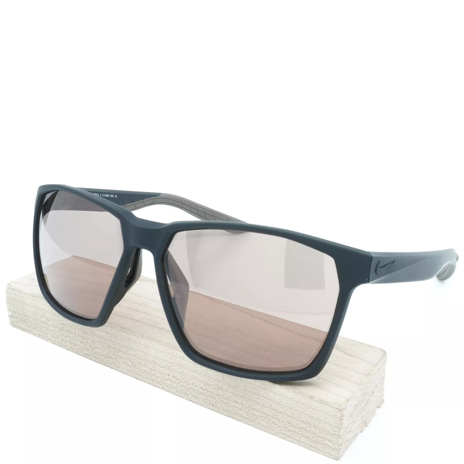 Nike MAVERICK-E-EV1096-002-5915 Sunglasses eyewear