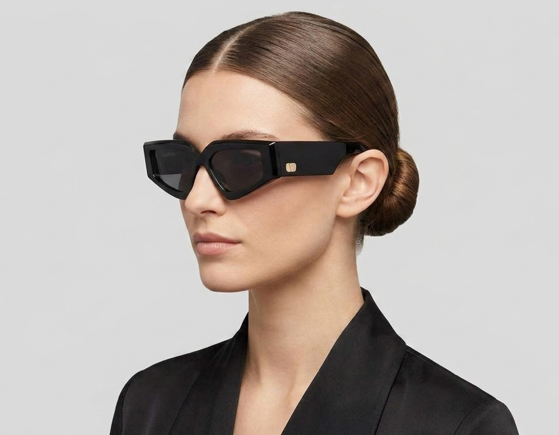 Valentino VG0006S Sunglasses eyewear