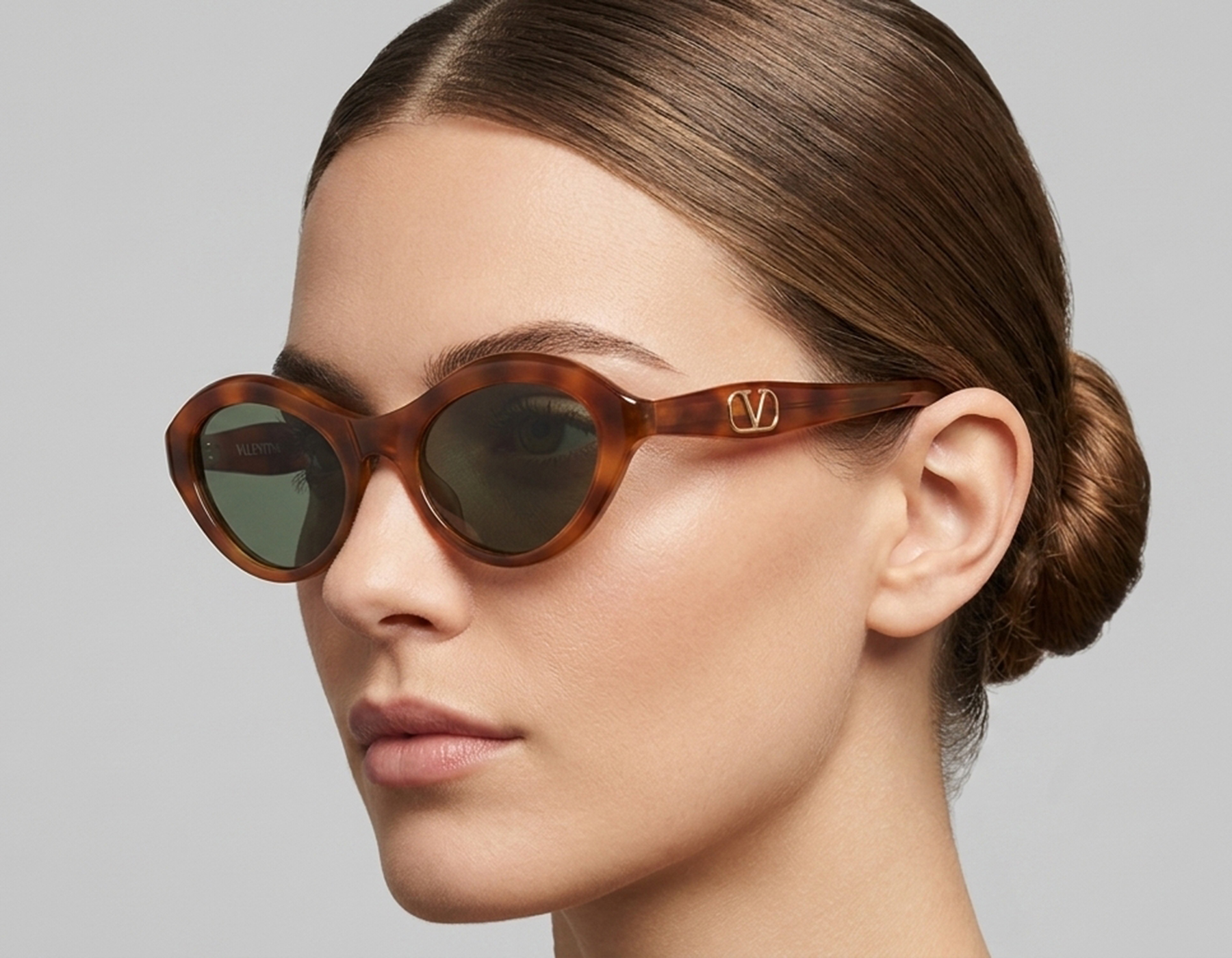 Valentino VG0008SA Sunglasses eyewear