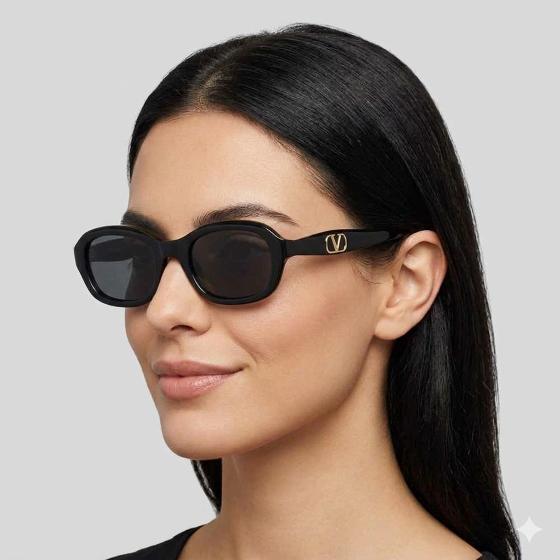 Valentino VG0010S Sunglasses eyewear