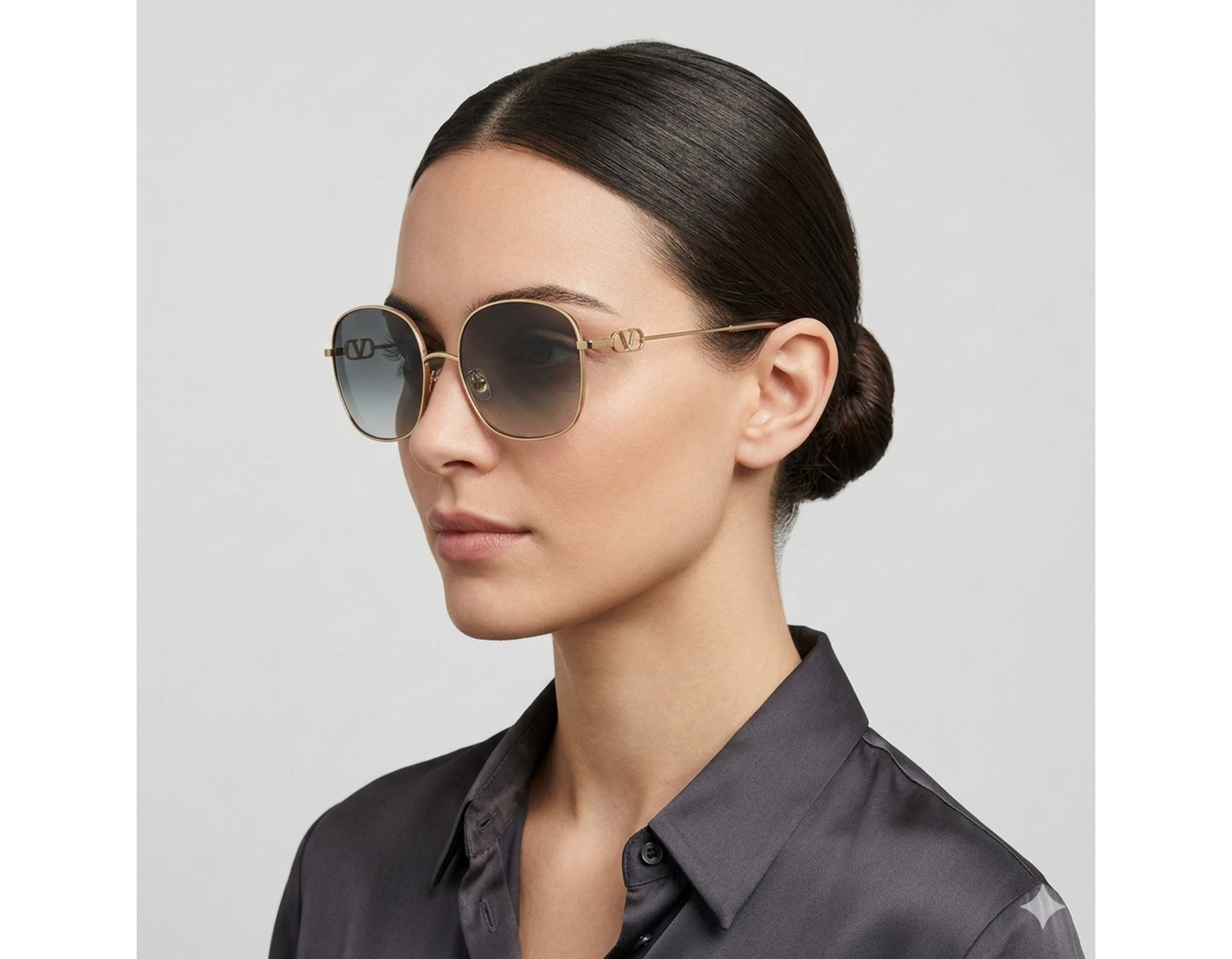 Valentino VG0028S Sunglasses eyewear