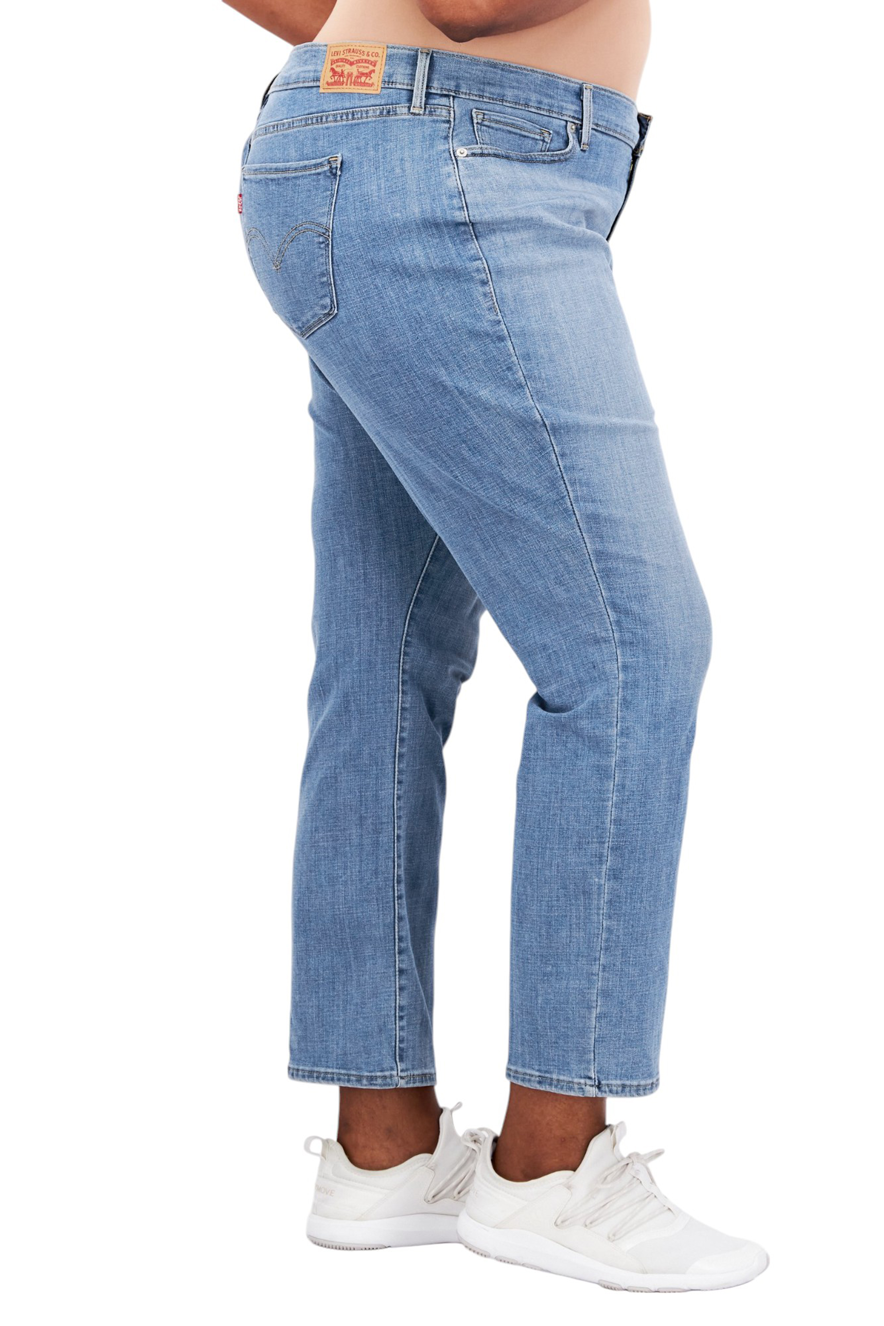 Levi's Women's Trendy Plus Classic Straight-Leg Jeans - Picture 15 of 17