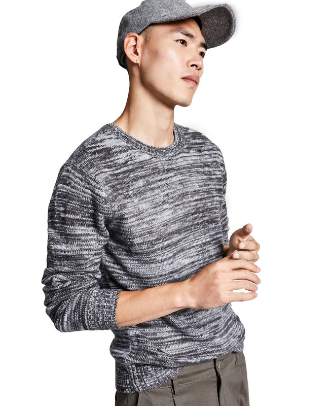 А теперь этот мужской свитер обычного покроя с мраморной отделкой 2790₽