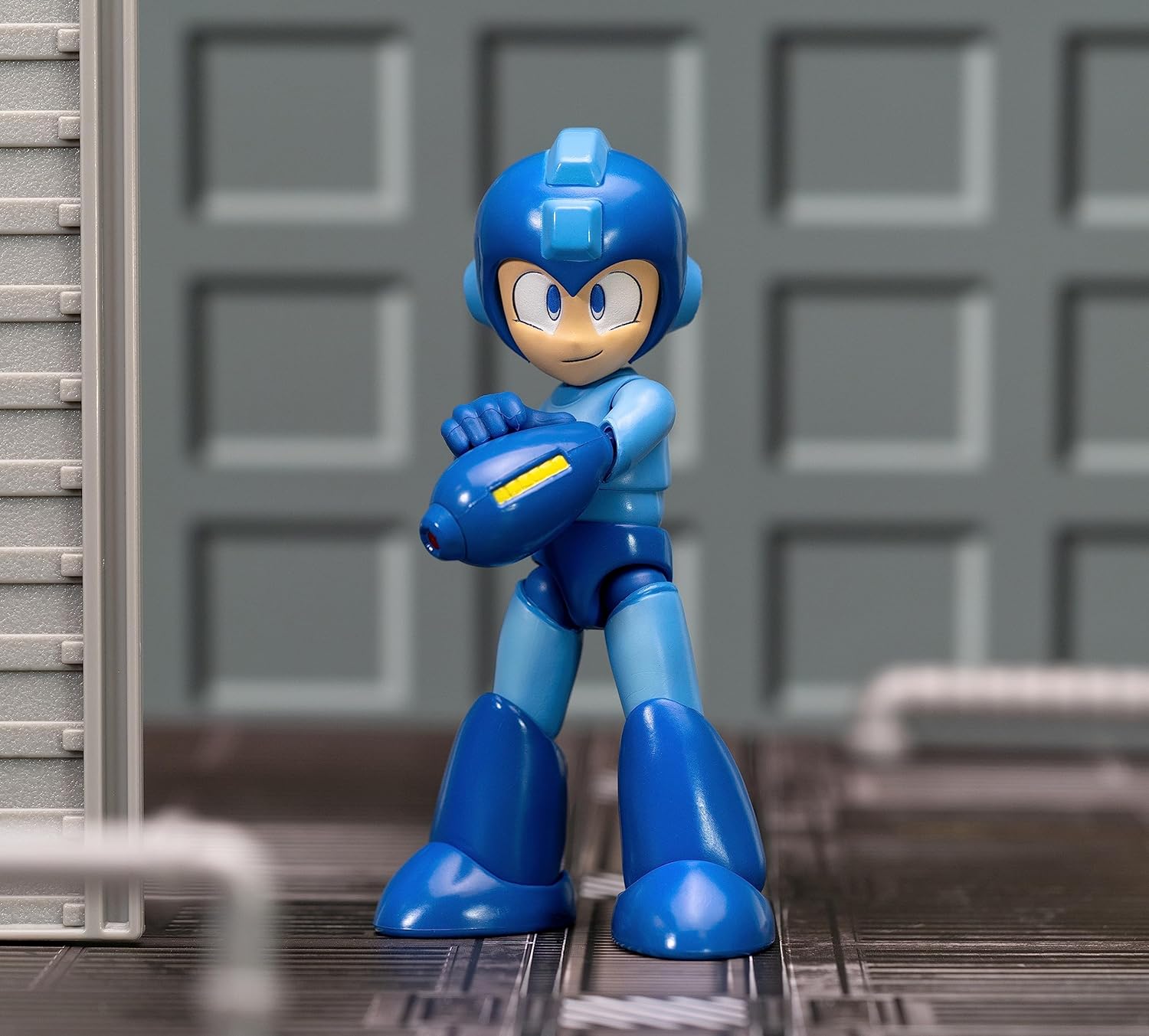 Mega Man 1/12 Scale 6