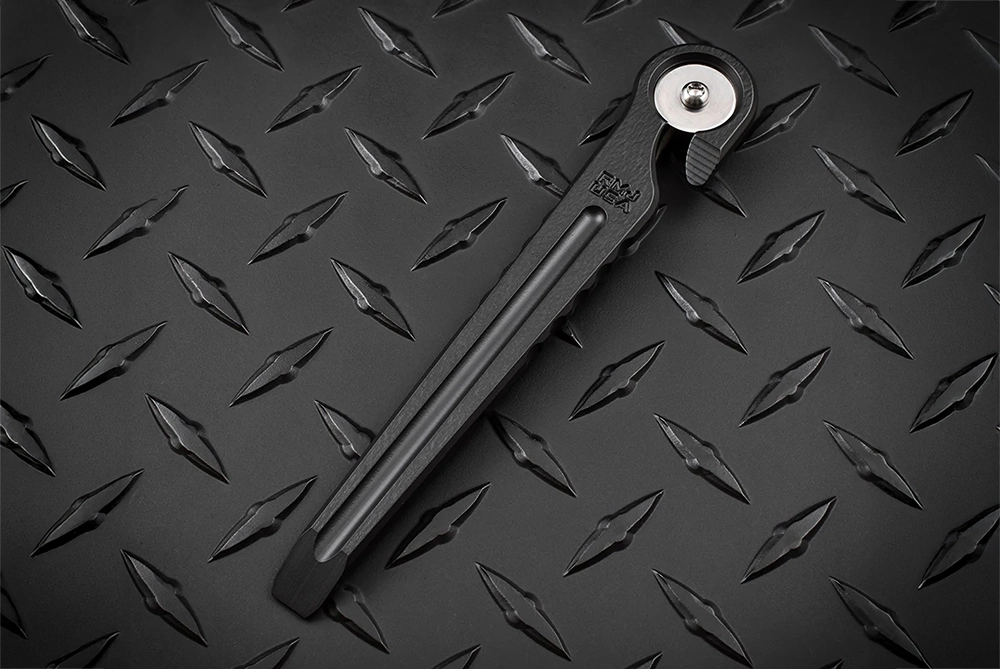 RMJ Tactical Tusk CPM-3V Prybar