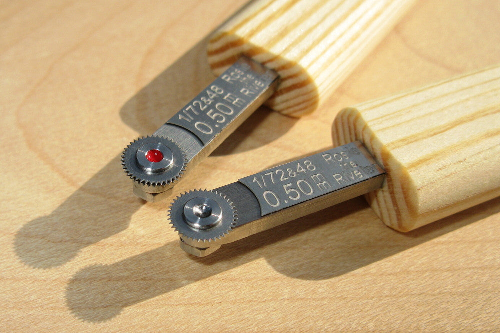 Petr Dousek for 1/48 & 1/72 riveting Rosie the Riveter tool 0.50mm