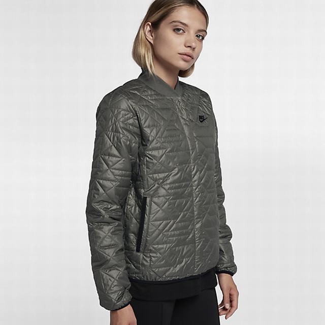 Nike Women's Sportswear Quilted Insulated Primaloft Jacket - Picture 20 of 22