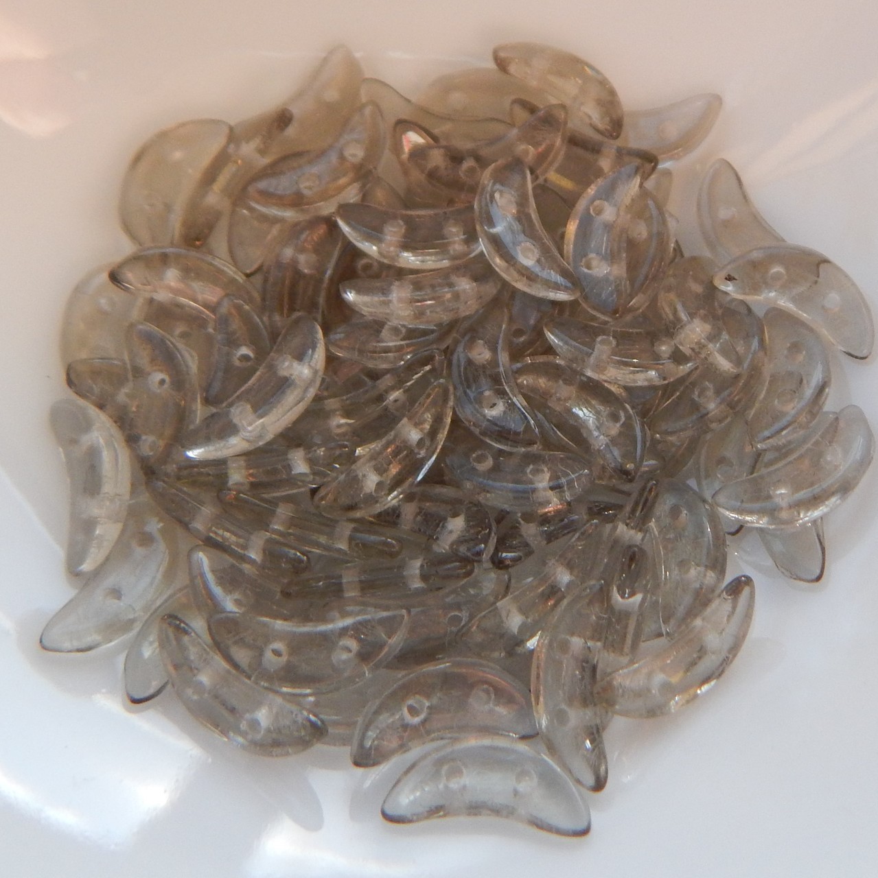 30 Perlen - Halbmond CzechMates 2-Loch Perlen - Farbe wählbar - Tschechisches Glas - Bild 19 von 99