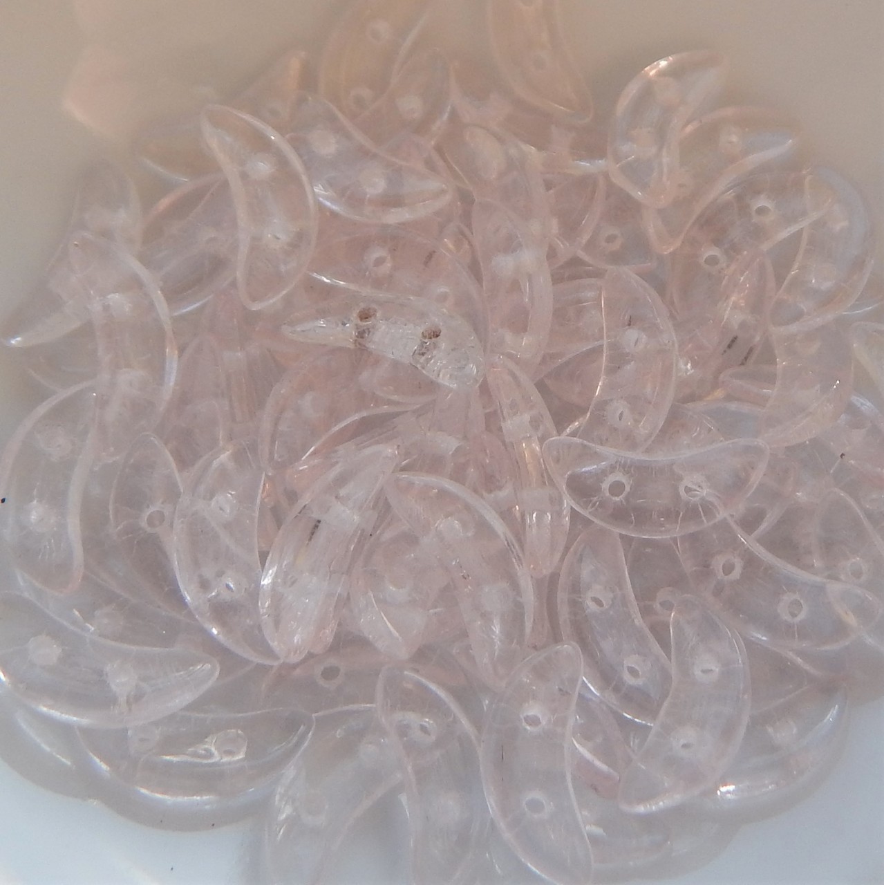 30 Perlen - Halbmond CzechMates 2-Loch Perlen - Farbe wählbar - Tschechisches Glas - Bild 22 von 99