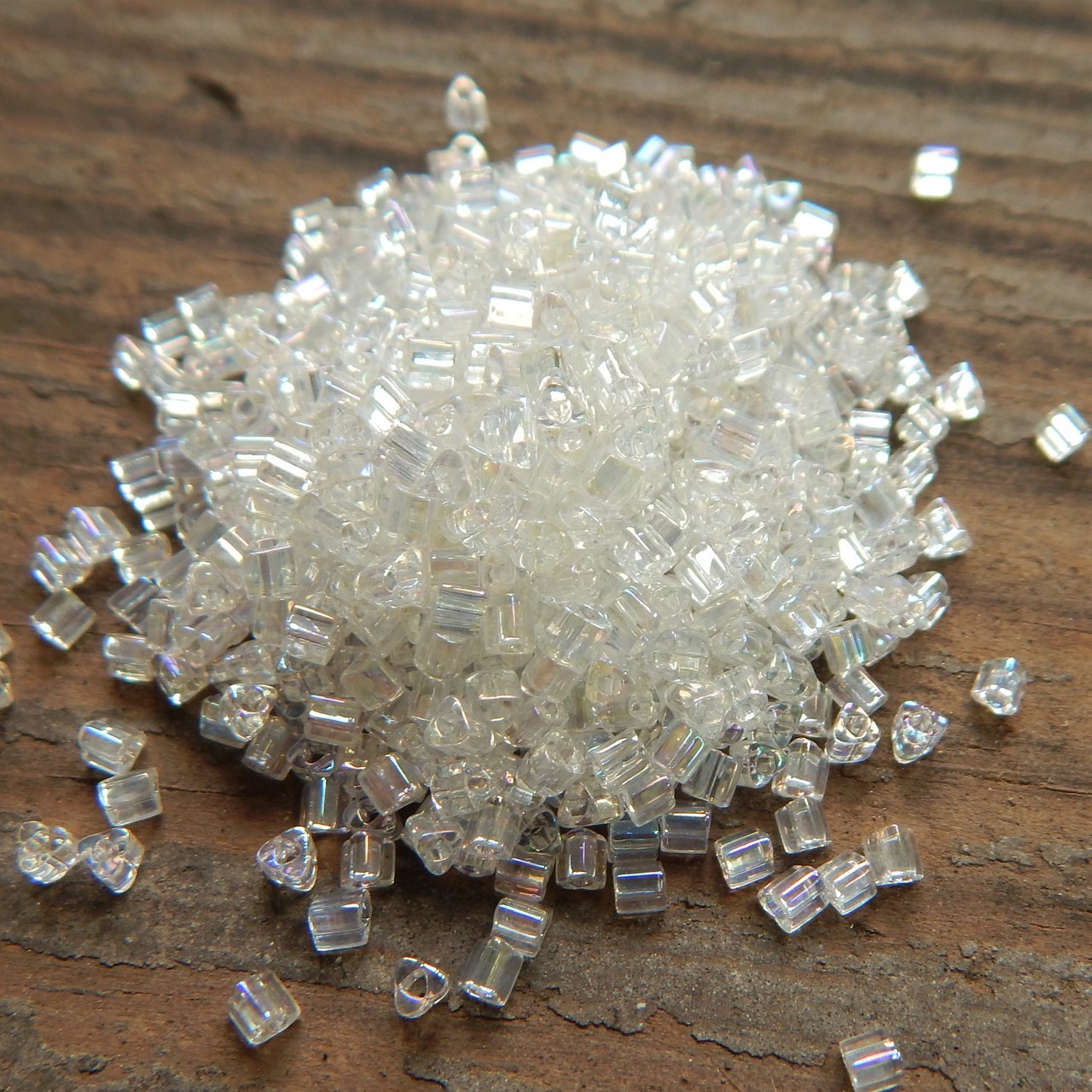 Cuentas de semillas triangulares 11/o TOHO 20 gramos - Elige color - Cuentas de vidrio - Imagen 4 de 66