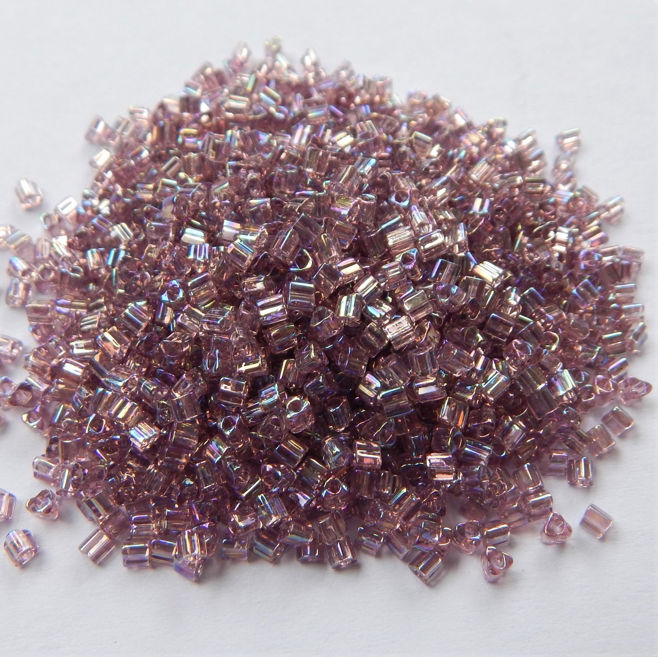 Cuentas de semillas triangulares 11/o TOHO 20 gramos - Elige color - Cuentas de vidrio - Imagen 5 de 66