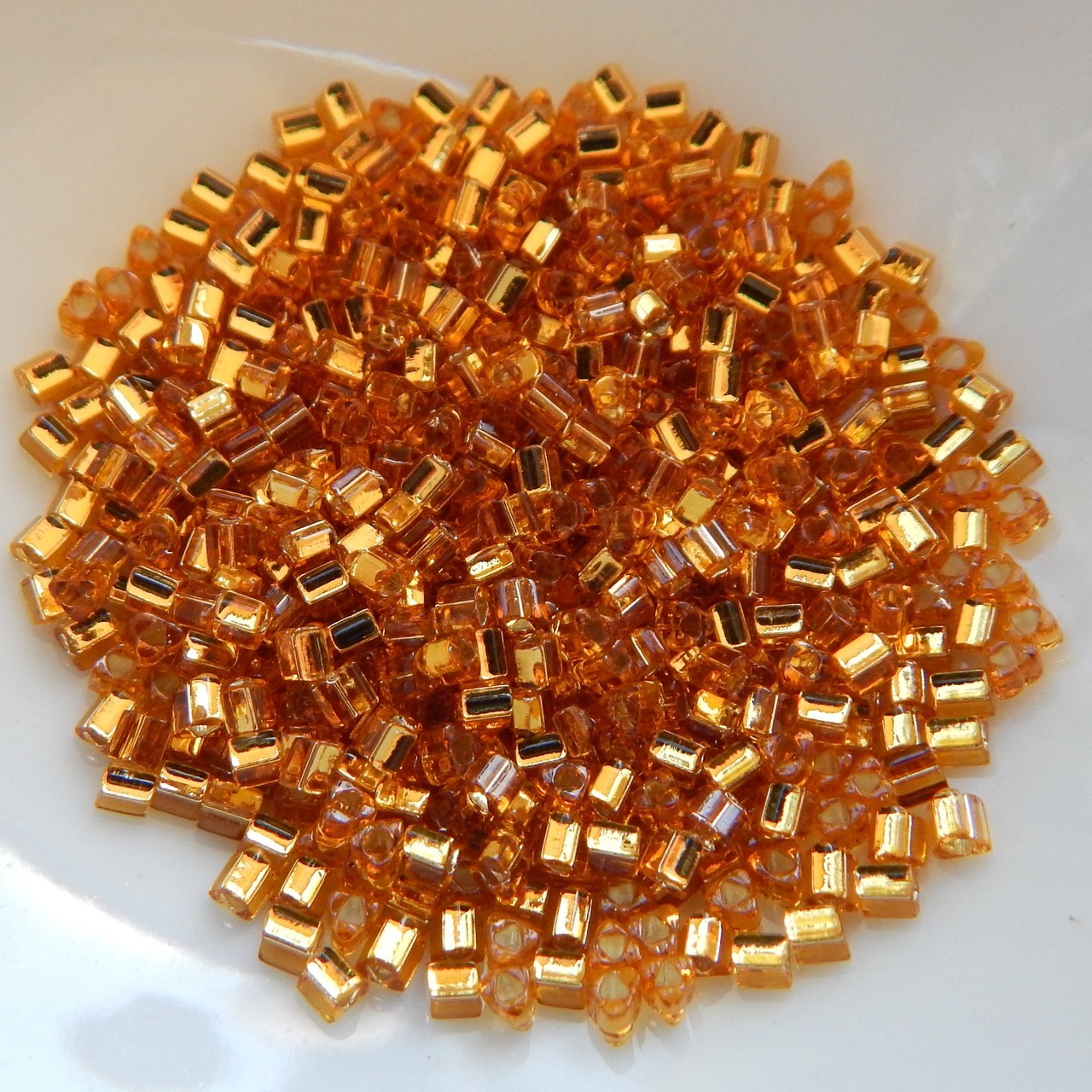 Cuentas de semillas triangulares 11/o TOHO 20 gramos - Elige color - Cuentas de vidrio - Imagen 13 de 66