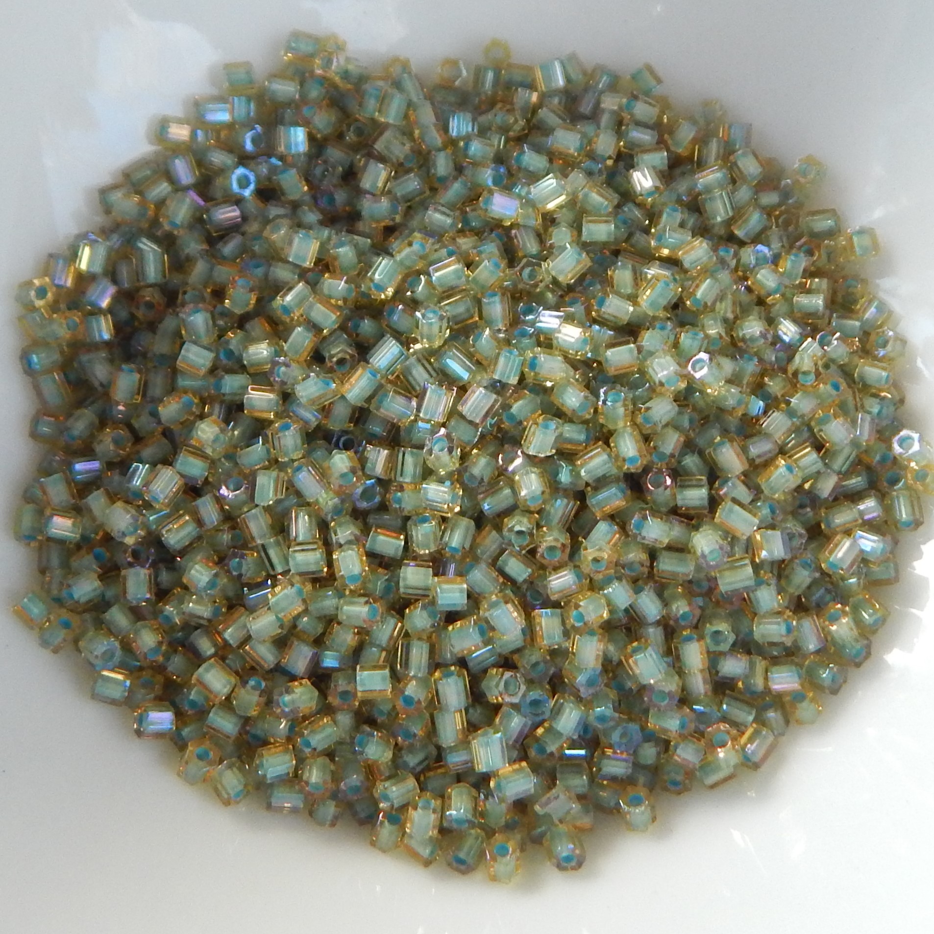Cuentas de semillas triangulares 11/o TOHO 20 gramos - Elige color - Cuentas de vidrio - Imagen 65 de 66