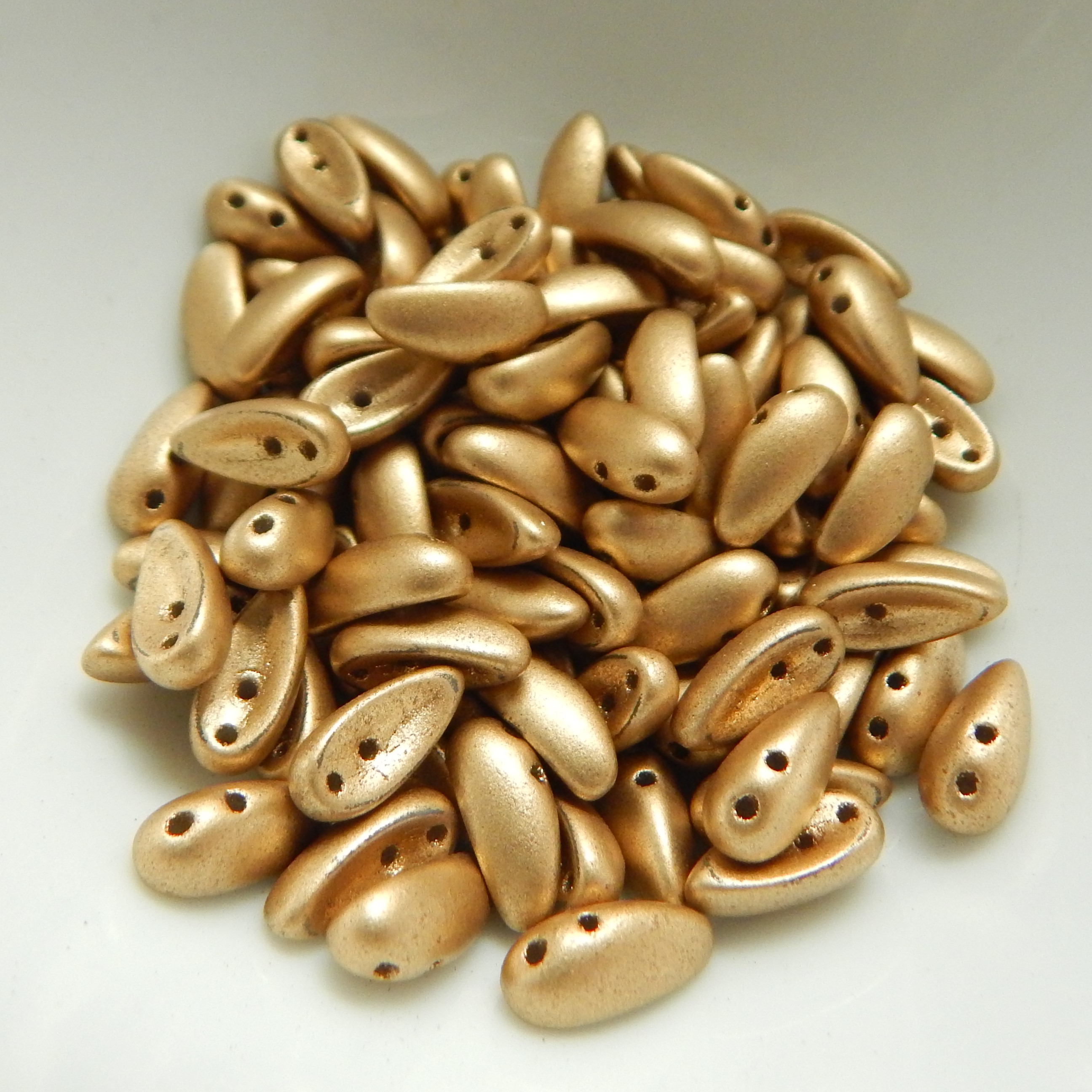 Chili (25 Perlen) 4x11 mm 2 Loch Tschechische Glasperlen - Farbe wählbar - Bild 5 von 13