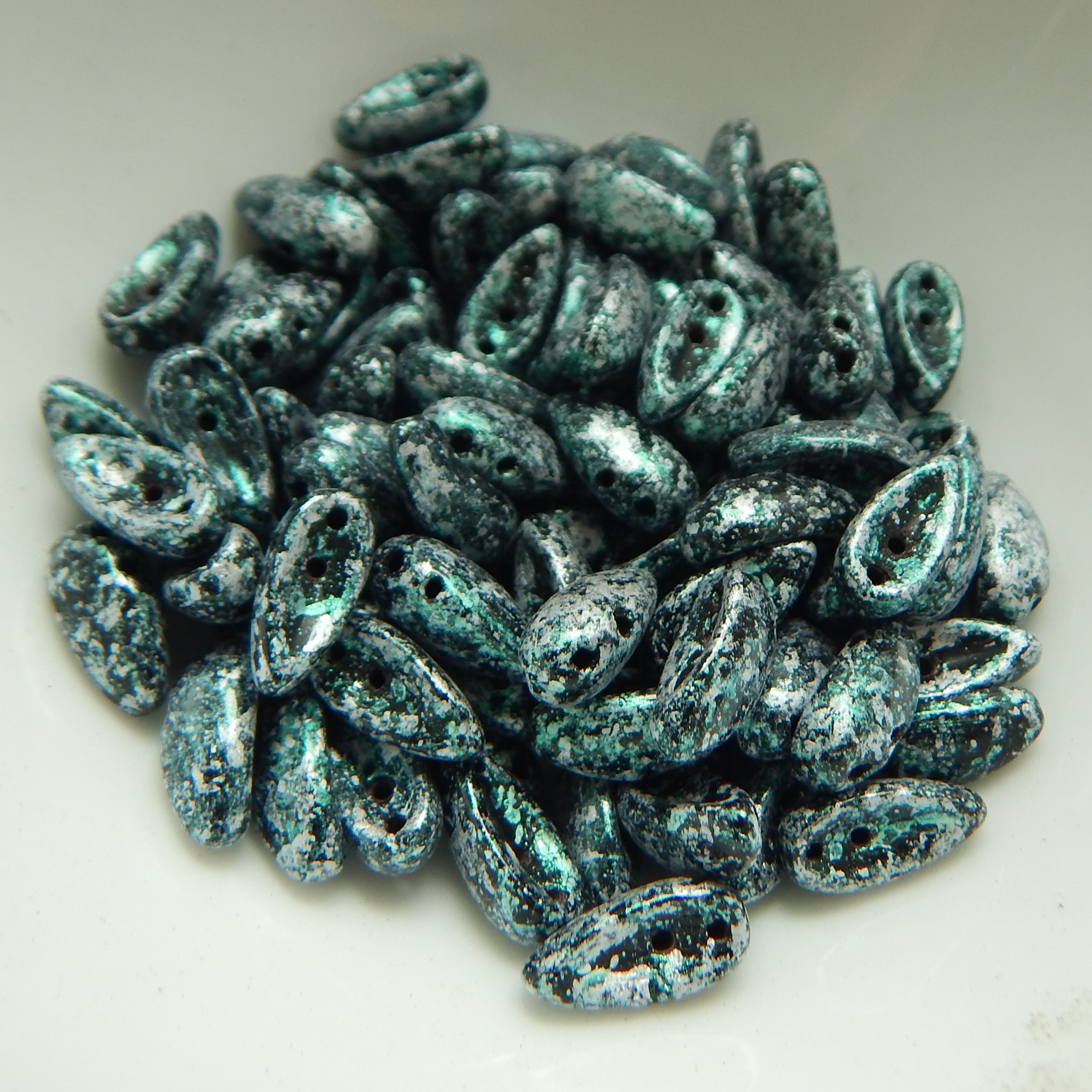 Chili (25 Perlen) 4x11 mm 2 Loch Tschechische Glasperlen - Farbe wählbar - Bild 12 von 13