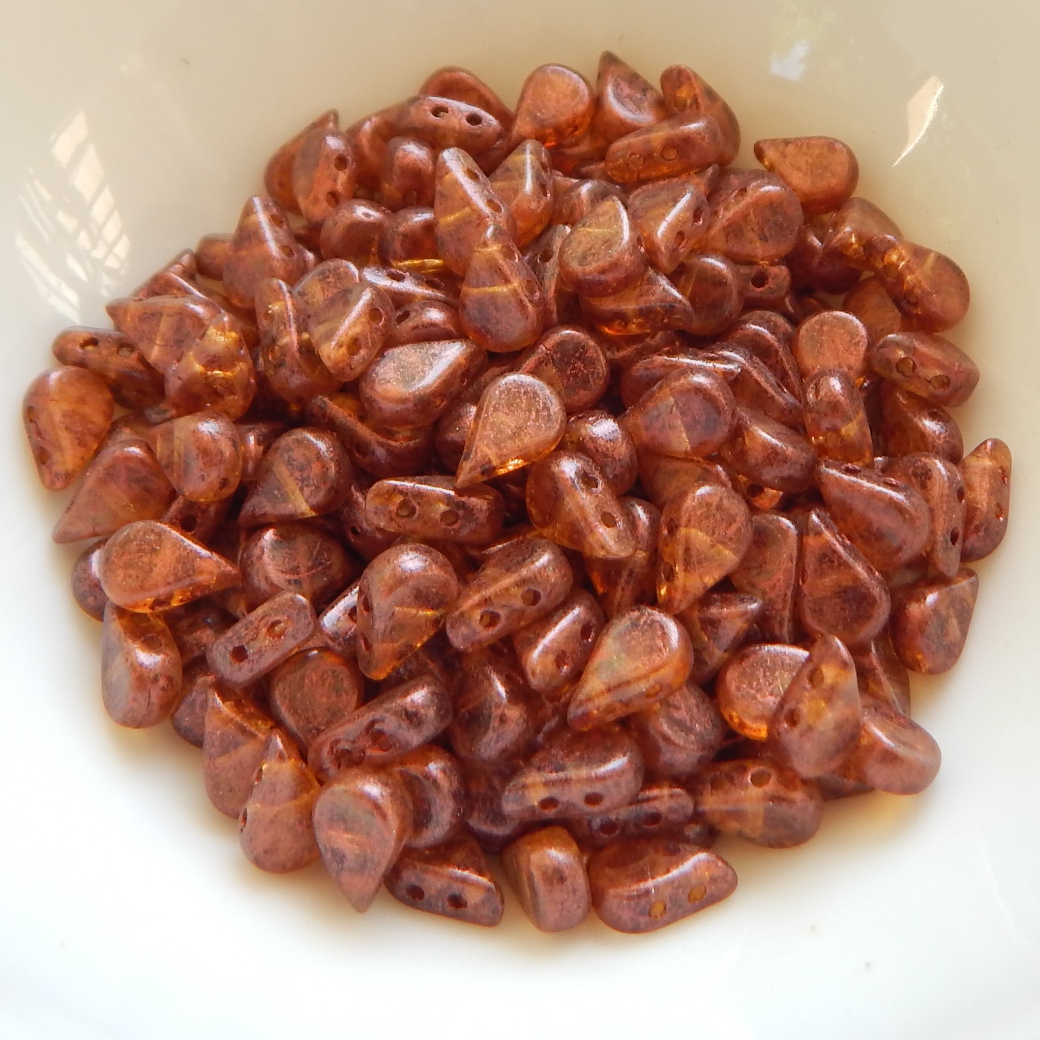 5x8mm Amos® par Puca® Two Hole Drop Shape (30 Beads) Czech Glass - Choose Color - Picture 54 of 75