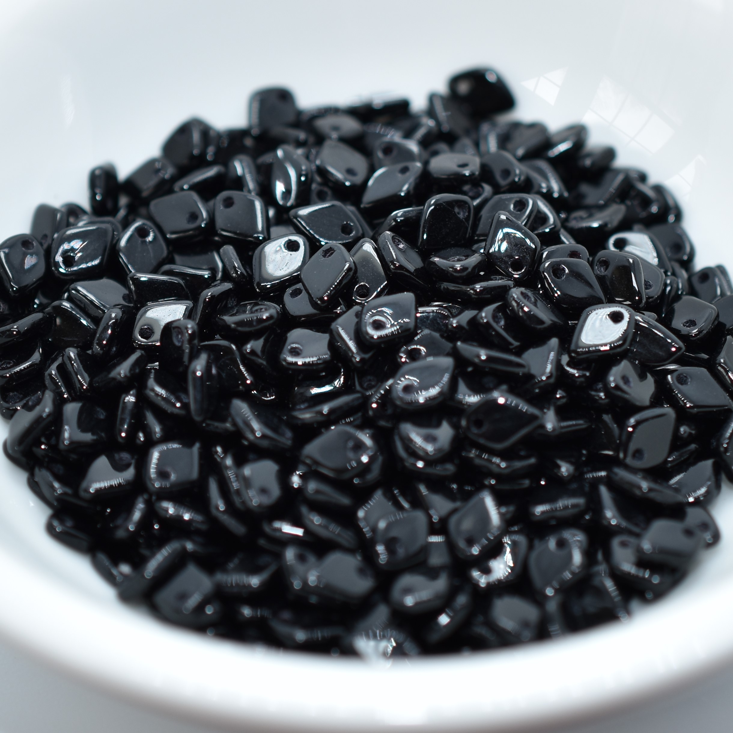 Gota escala dragón 5 mm (5 gramos) - Elige color - Cuentas de vidrio checas - Imagen 35 de 35