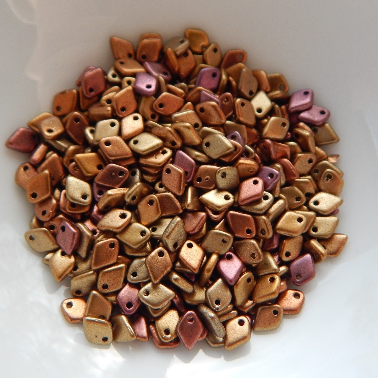 Gota escala dragón 5 mm (5 gramos) - Elige color - Cuentas de vidrio checas - Imagen 24 de 35