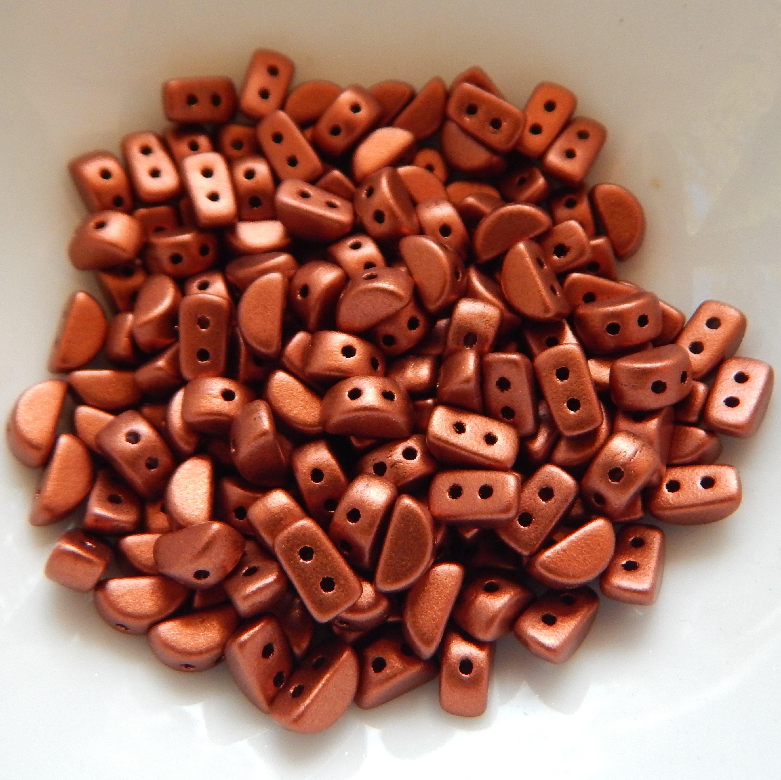 KOS® PAR PUCA® (50 Beads) -Choose Color- 6x3mm 2-hole - Picture 31 of 37