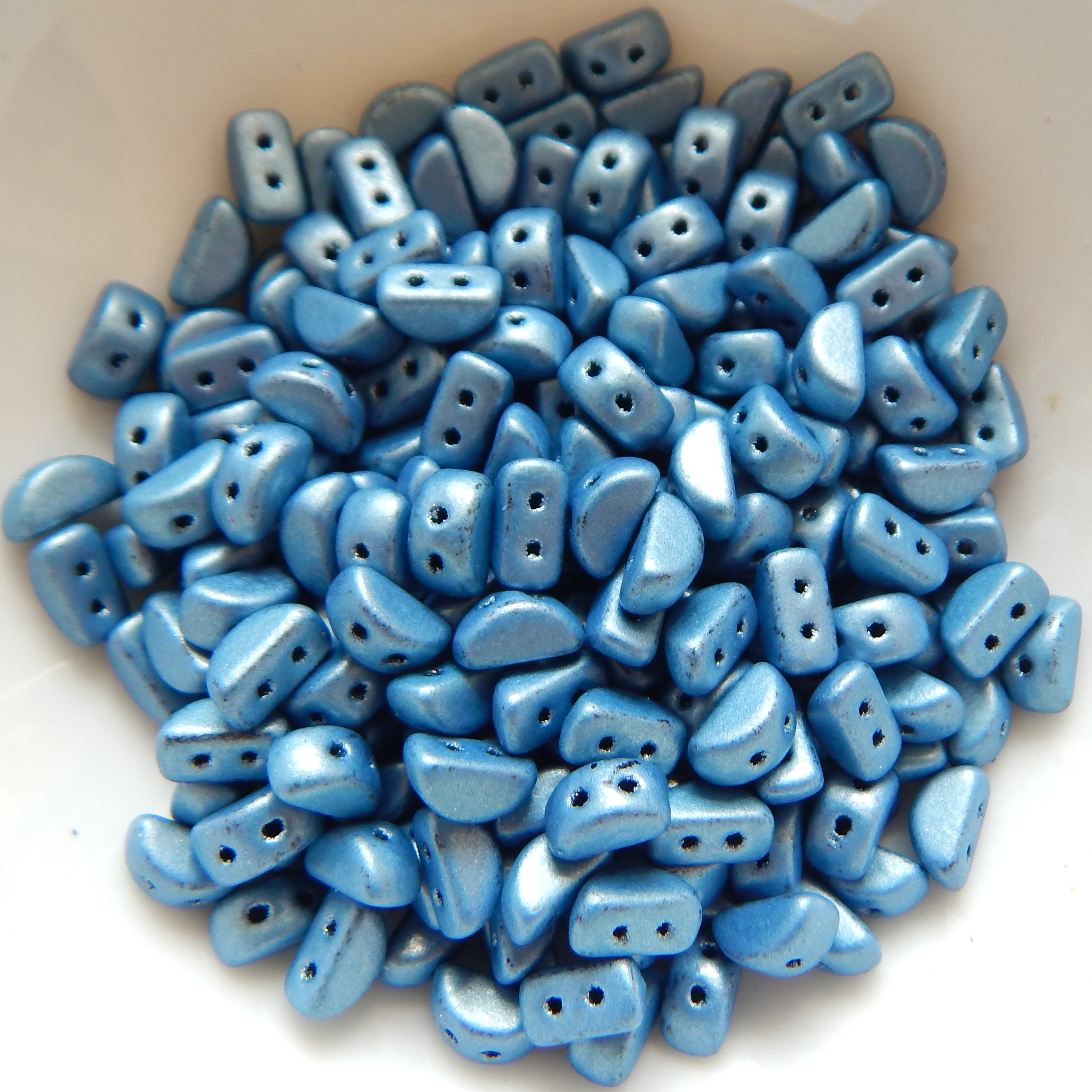 KOS® PAR PUCA® (50 Beads) -Choose Color- 6x3mm 2-hole - Picture 29 of 37
