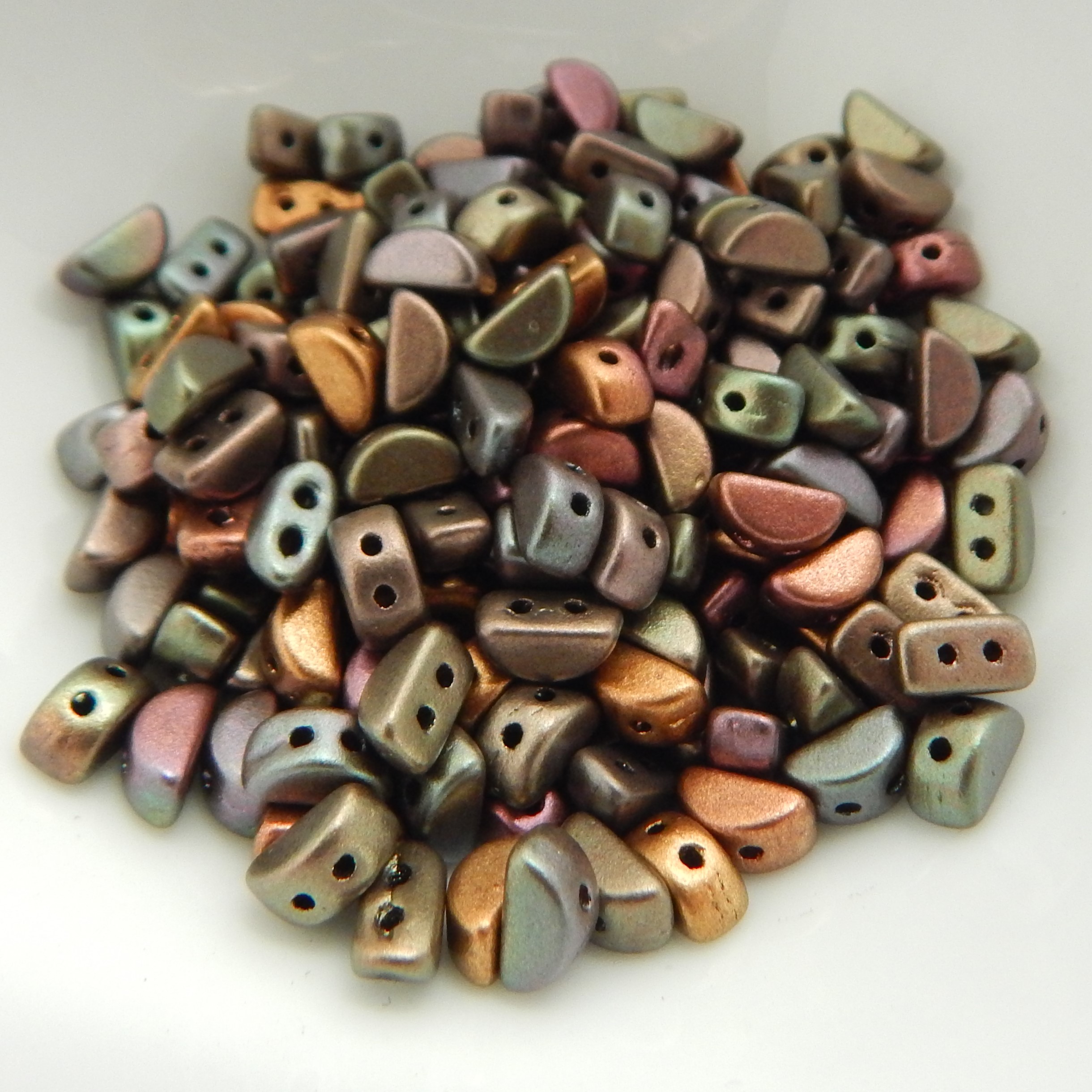 KOS® PAR PUCA® (50 Beads) -Choose Color- 6x3mm 2-hole - Picture 13 of 37