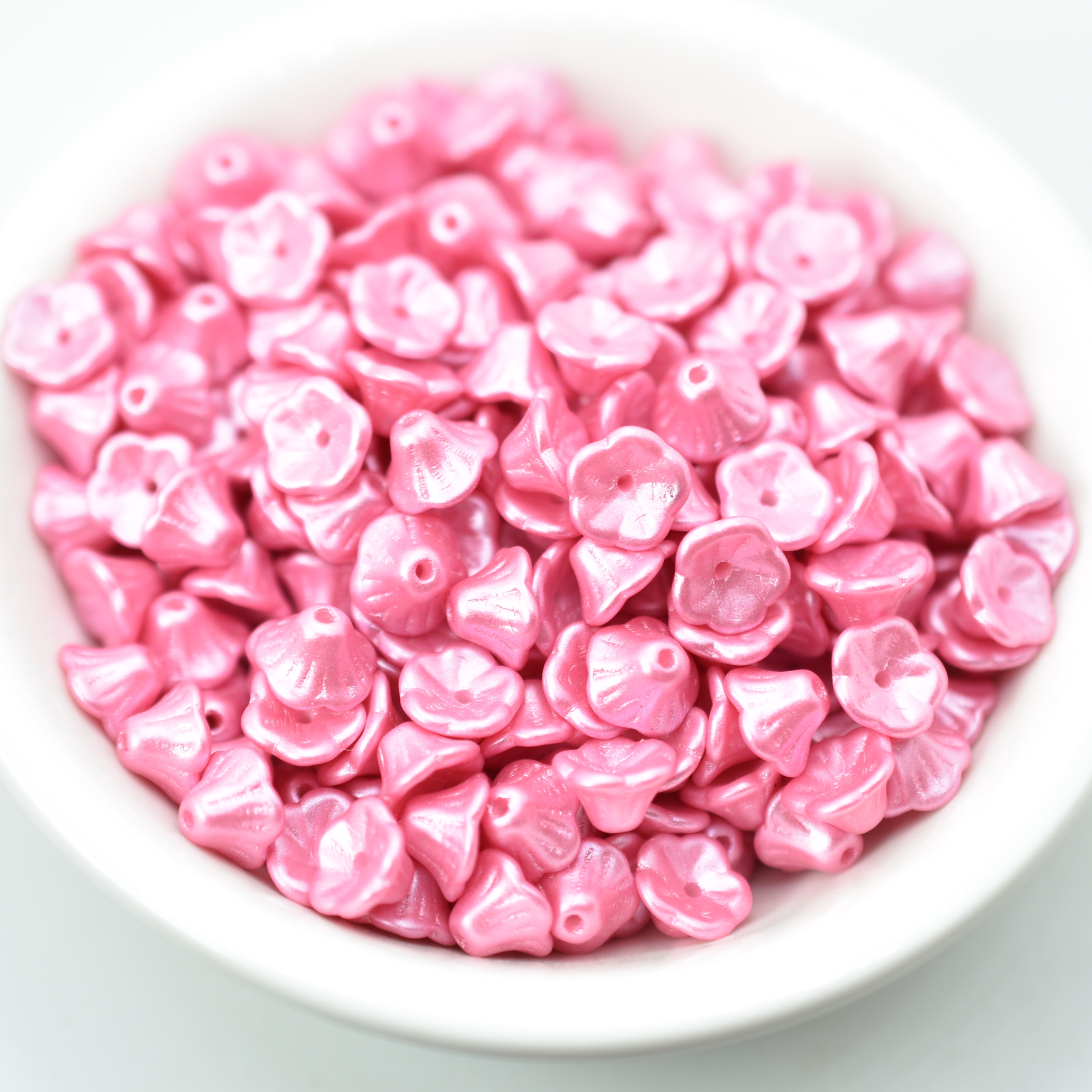 25 Beads - 7x5mm Bell Flower Cup - Choose Color - Pastel Colors, Czech Glass - Picture 11 of 17