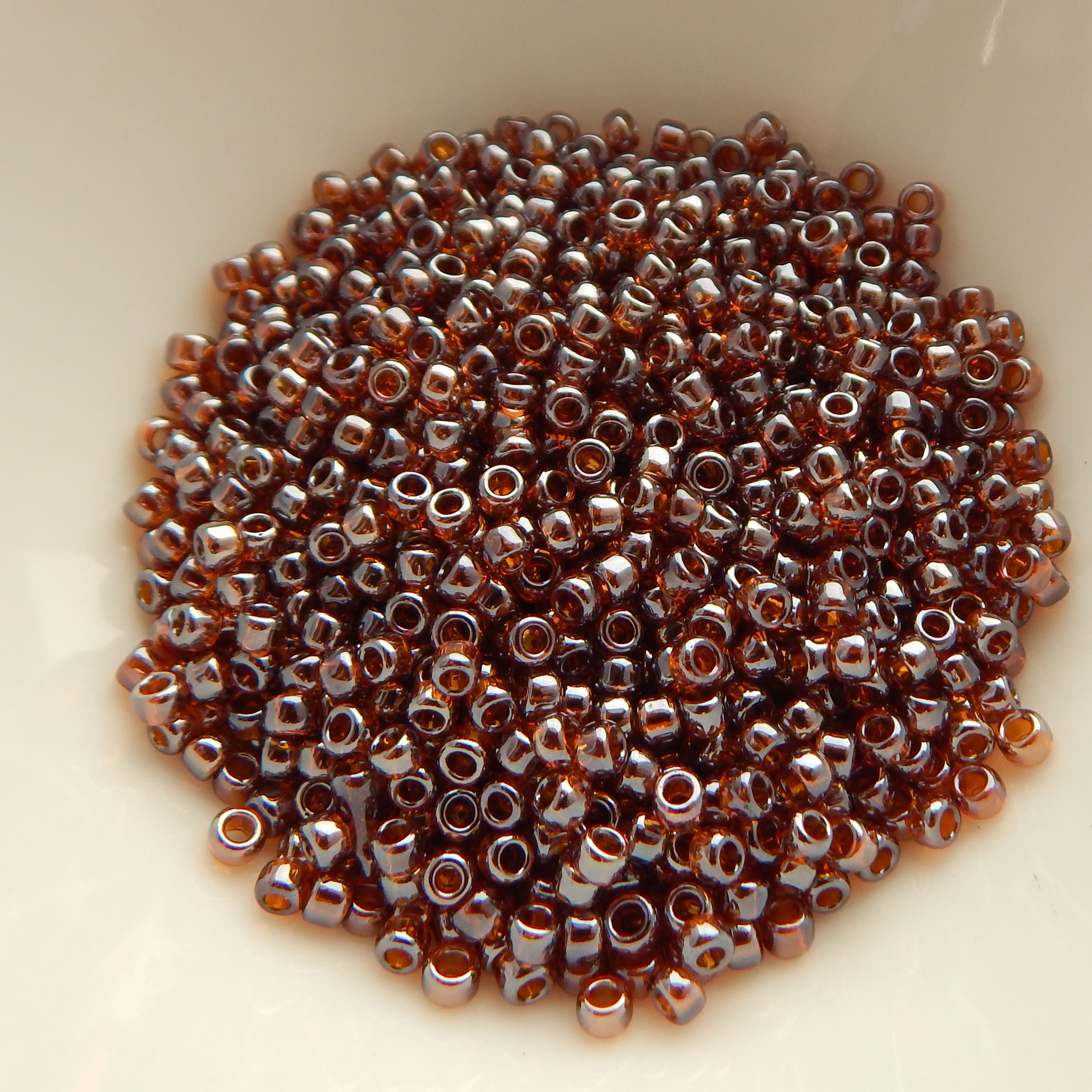 8/o TOHO Seed Beads -Choose Color- 25 gram bag - Picture 49 of 62