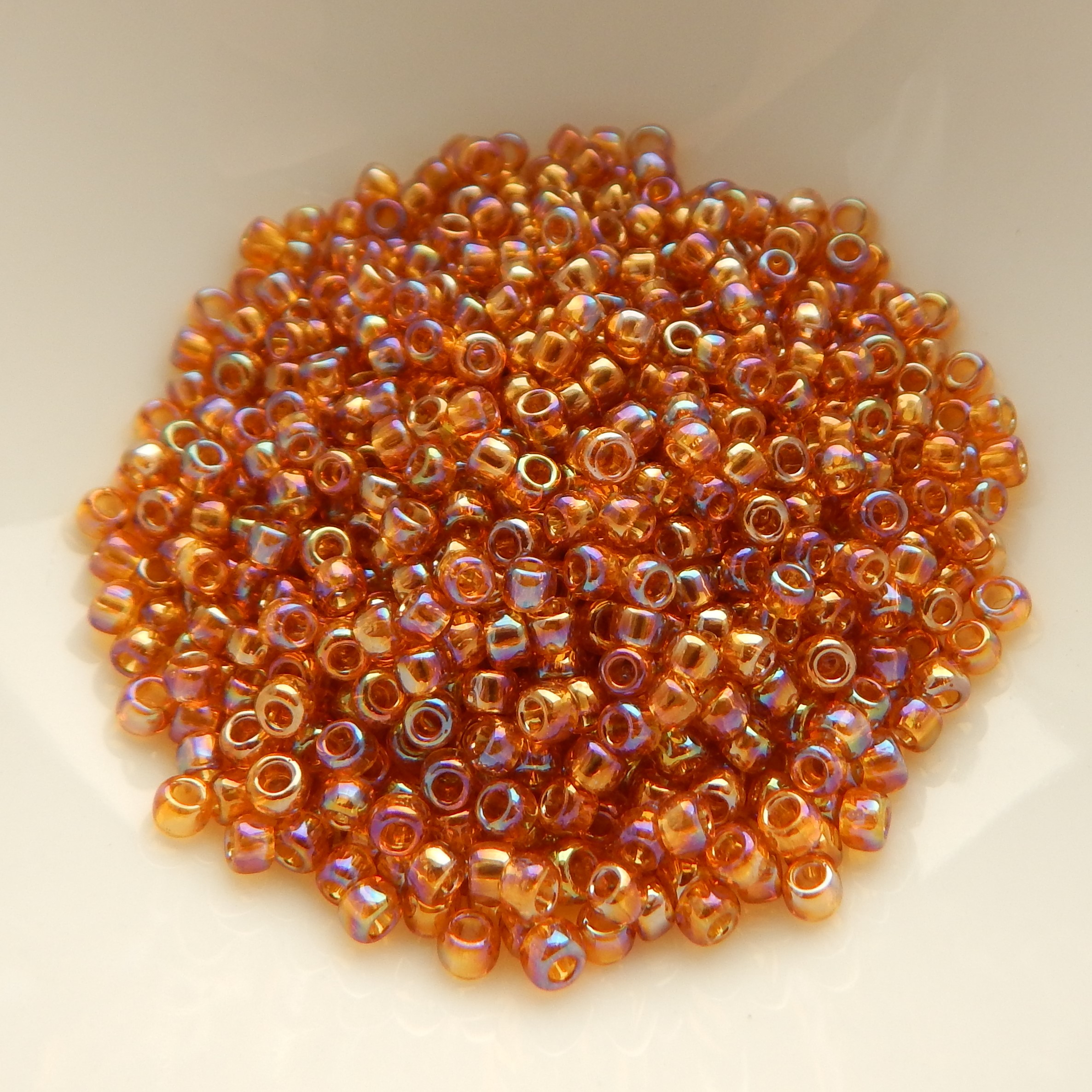 8/o TOHO Seed Beads -Choose Color- 25 gram bag - Picture 4 of 62