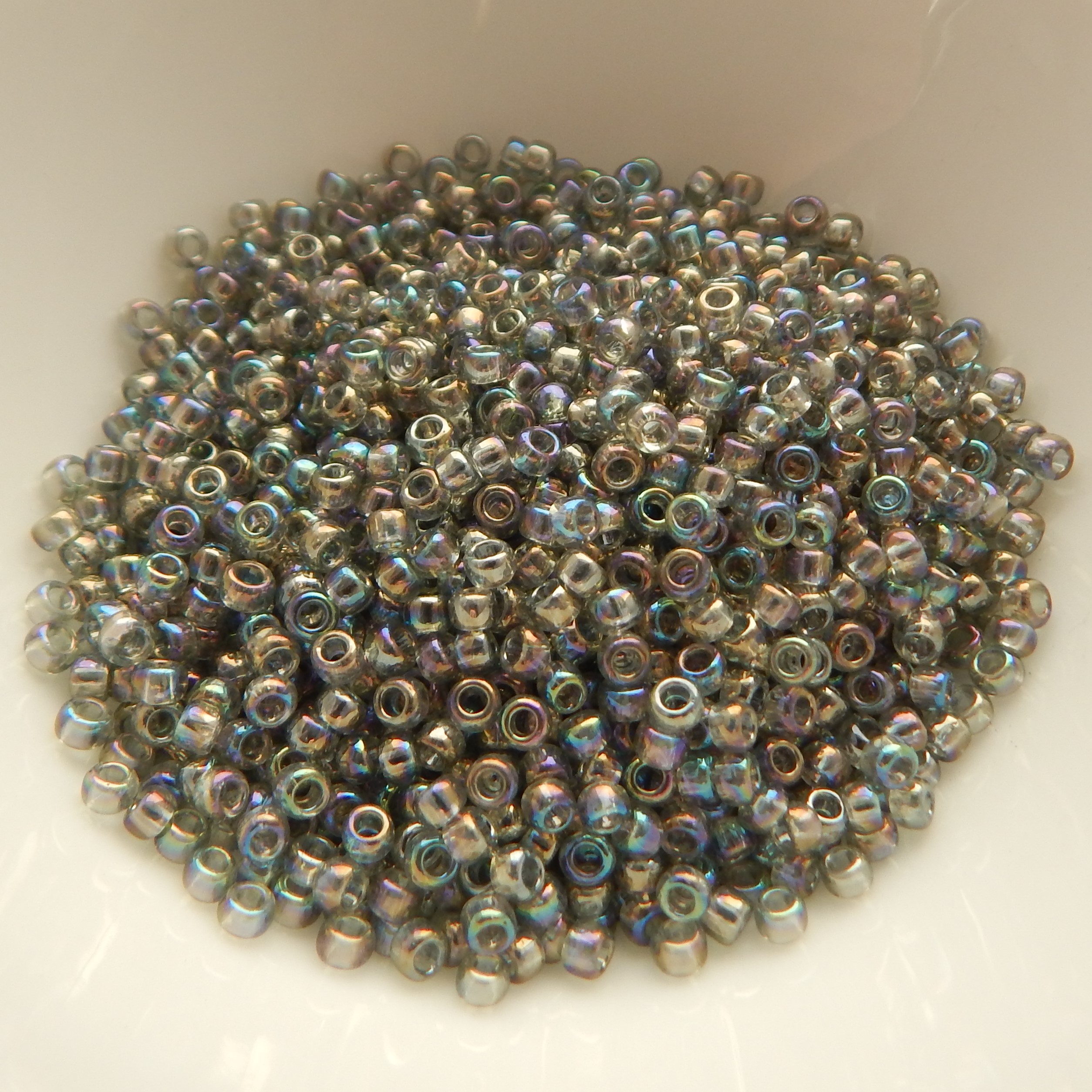 8/o TOHO Seed Beads -Choose Color- 25 gram bag - Picture 48 of 62