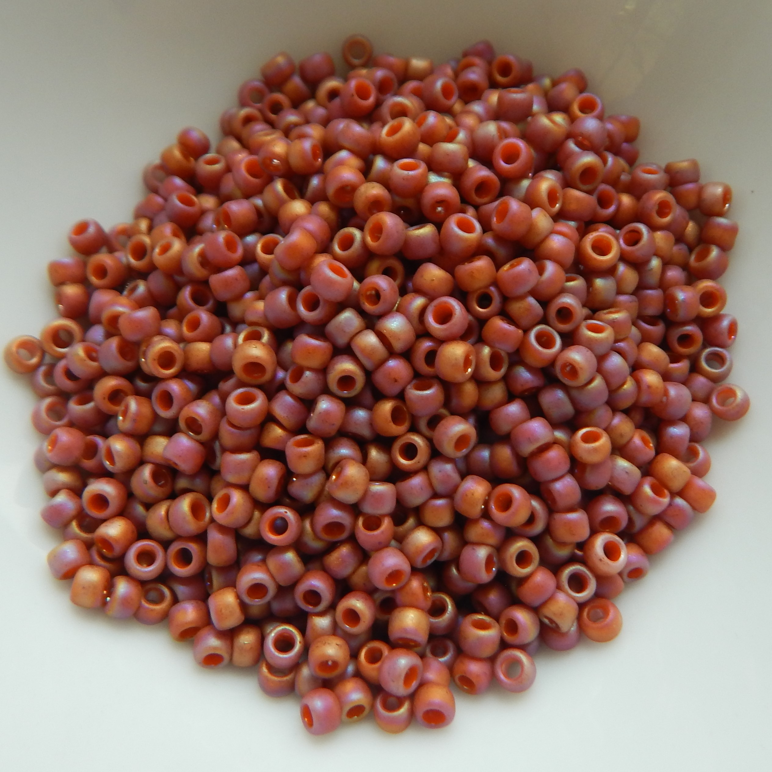 8/o TOHO Seed Beads -Choose Color- 25 gram bag - Picture 8 of 62