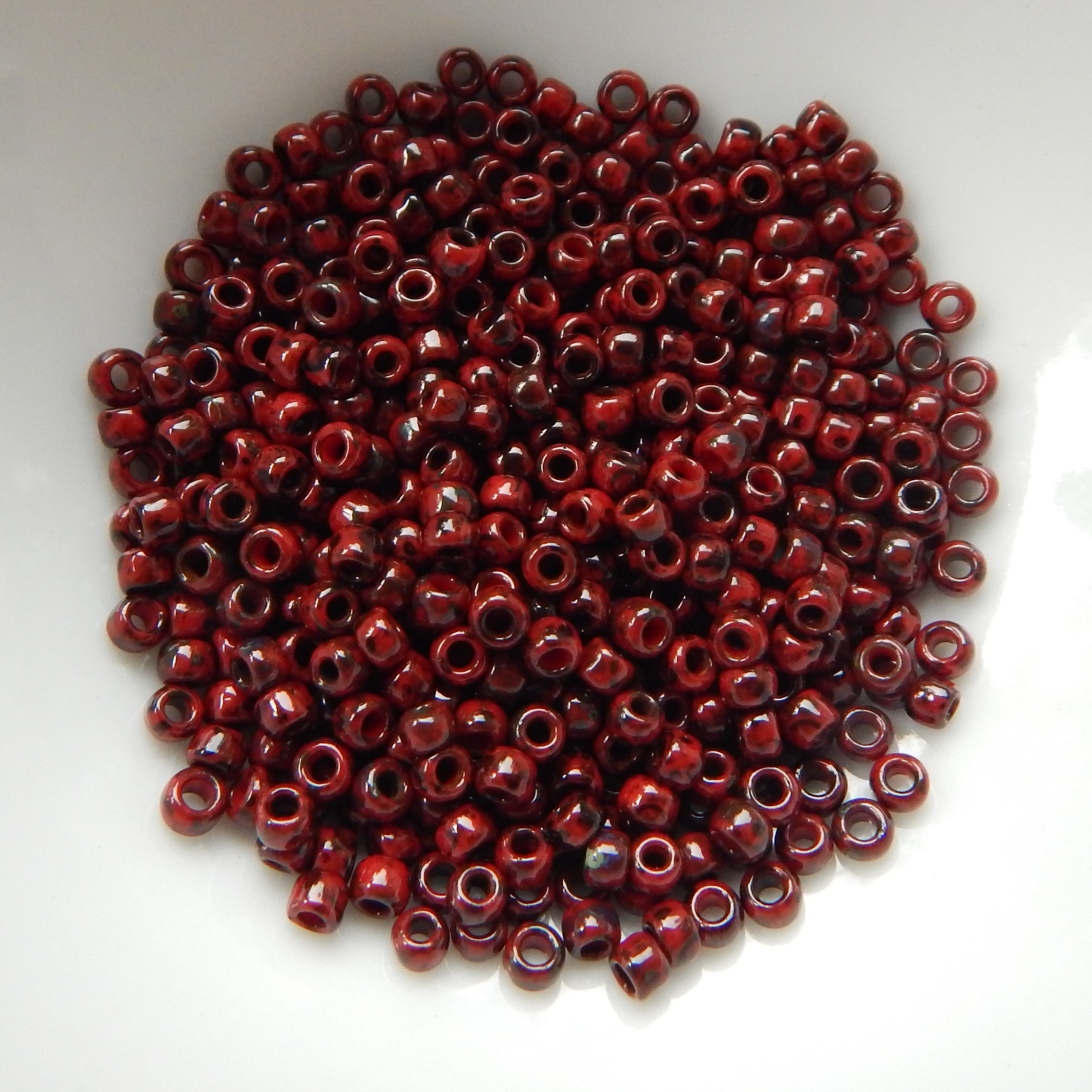 8/o TOHO Seed Beads -Choose Color- 25 gram bag - Picture 33 of 62