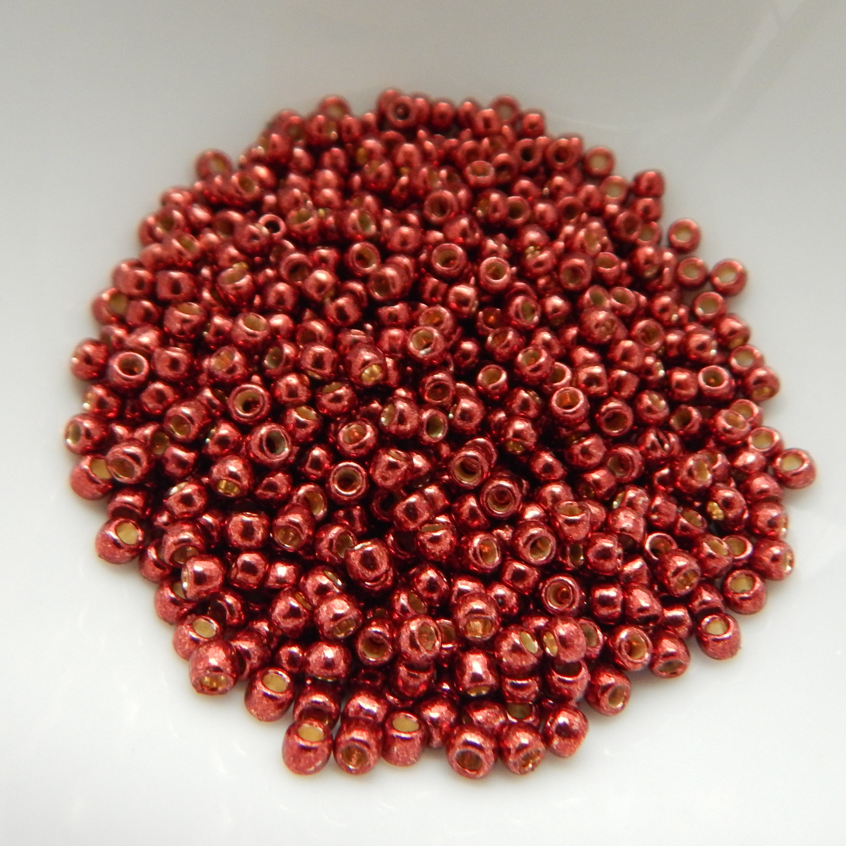 8/o TOHO Seed Beads -Choose Color- 25 gram bag - Picture 54 of 62