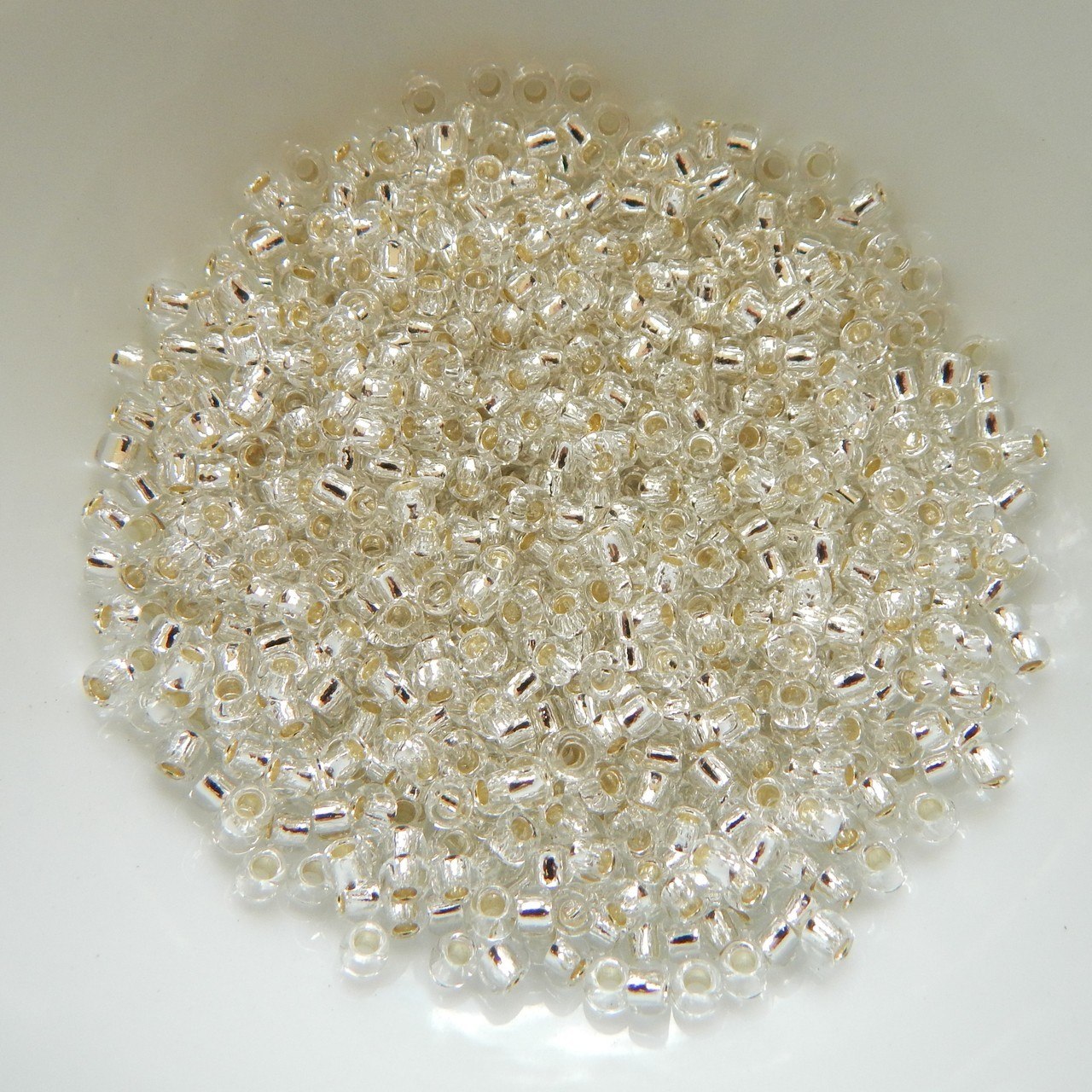 8/o TOHO Seed Beads -Choose Color- 25 gram bag - Picture 41 of 62