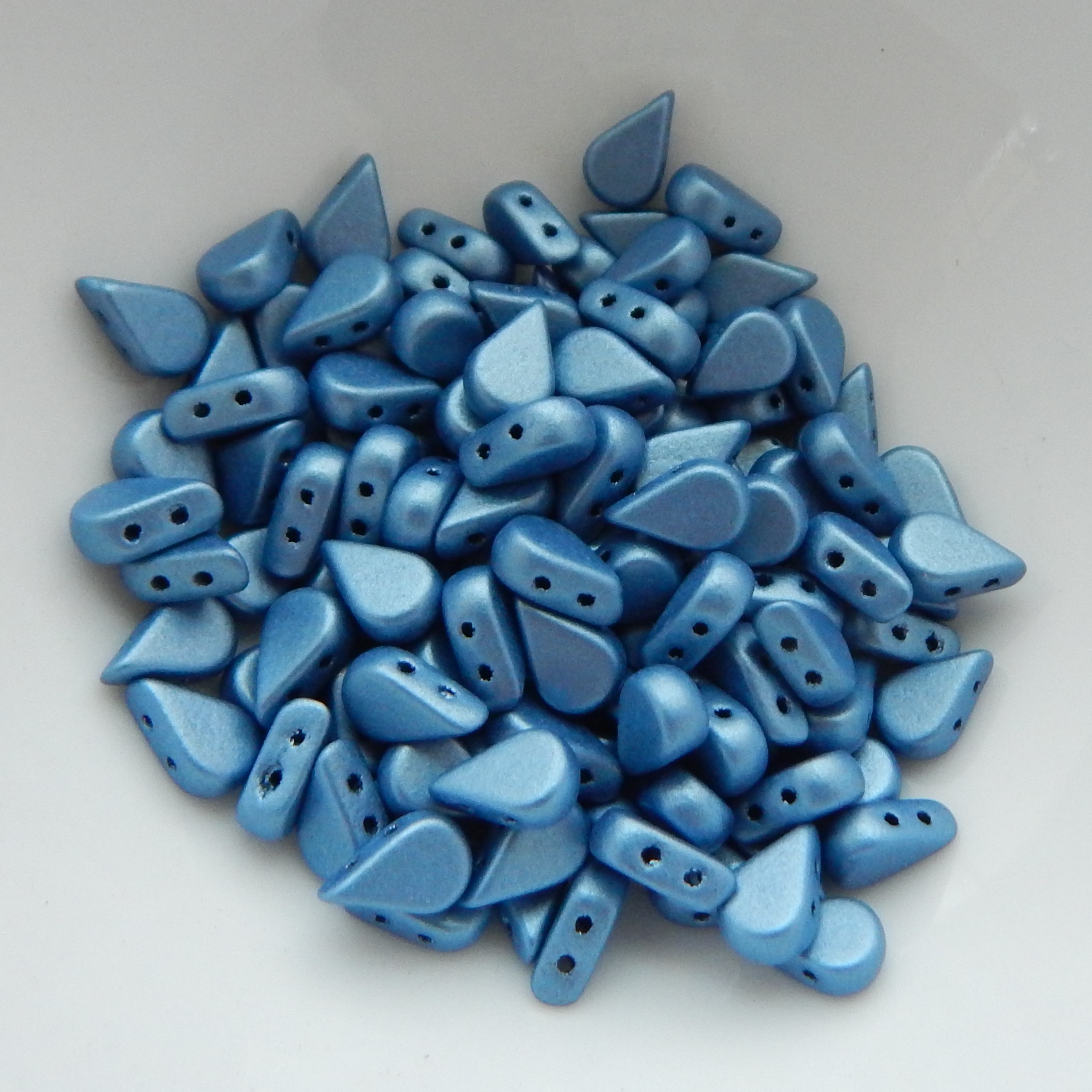 5x8mm Amos® par Puca® Two Hole Drop Shape (30 Beads) Czech Glass - Choose Color - Picture 19 of 75
