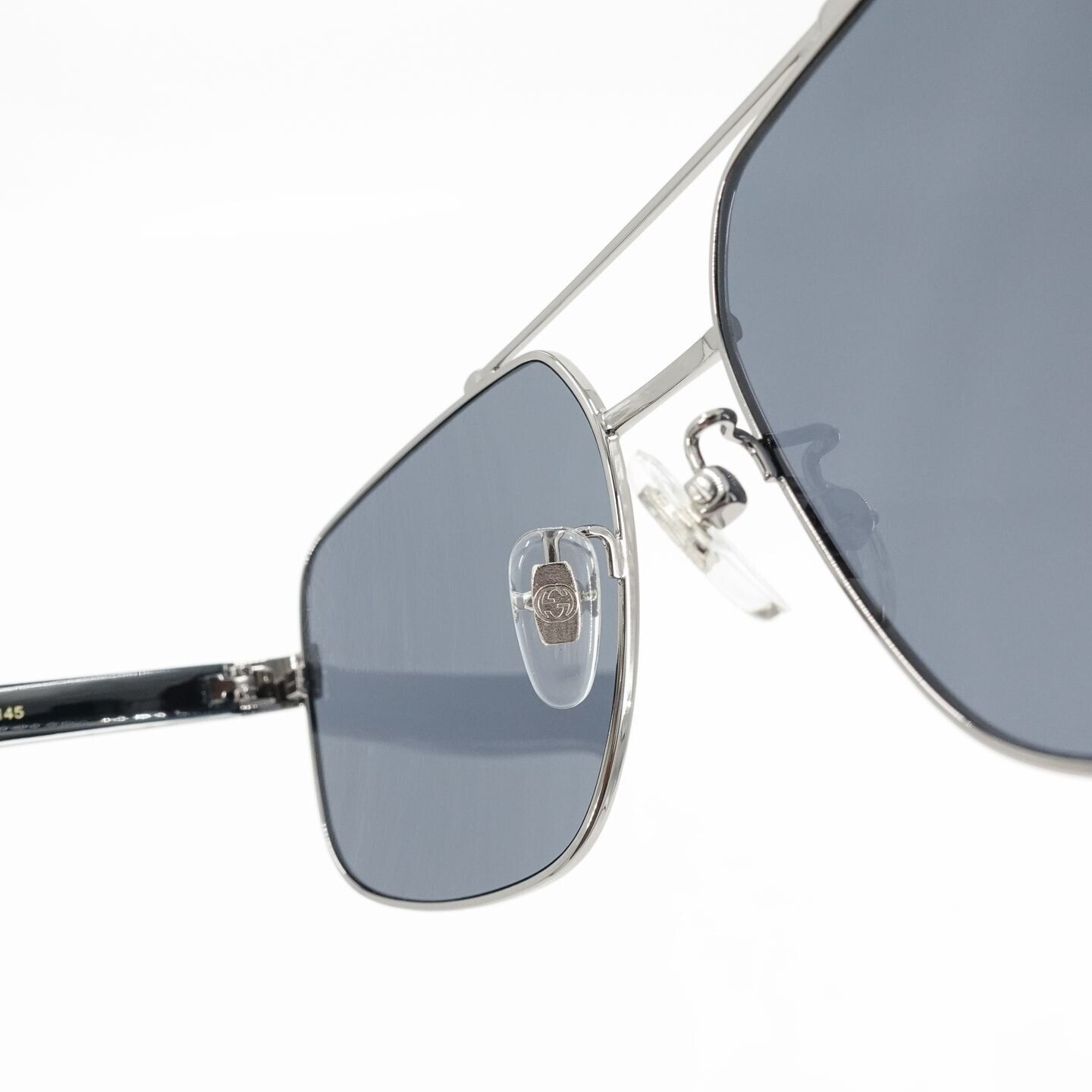 Gucci GG0529 Squared Aviator Sunglasses Silver Gray OS | eBay display picture 1