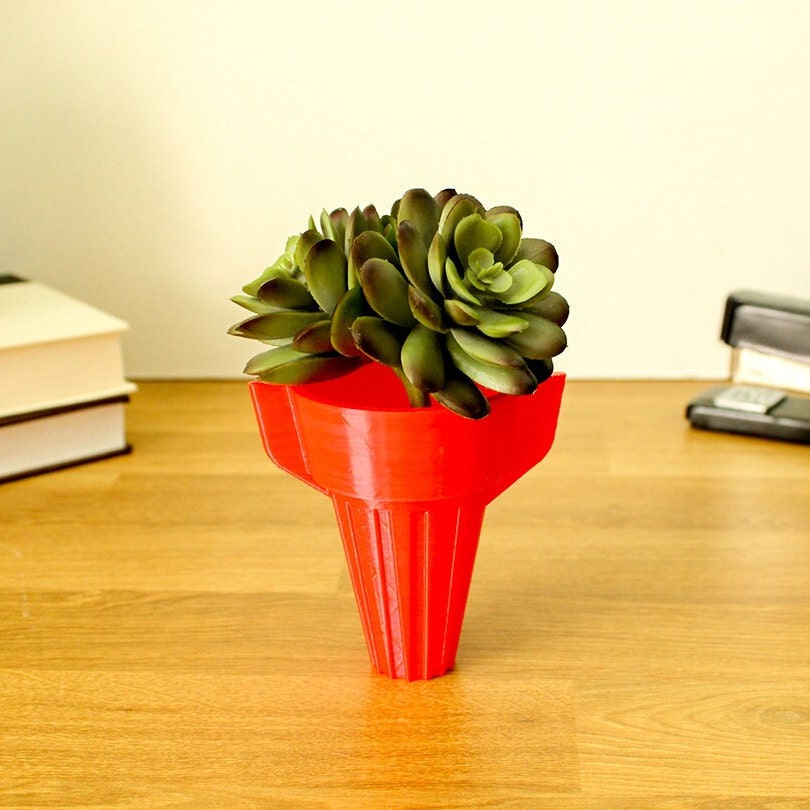 Wing Wire Nut Vase Succulent Planter Vase for Electricians and Engineers - Picture 14 of 280