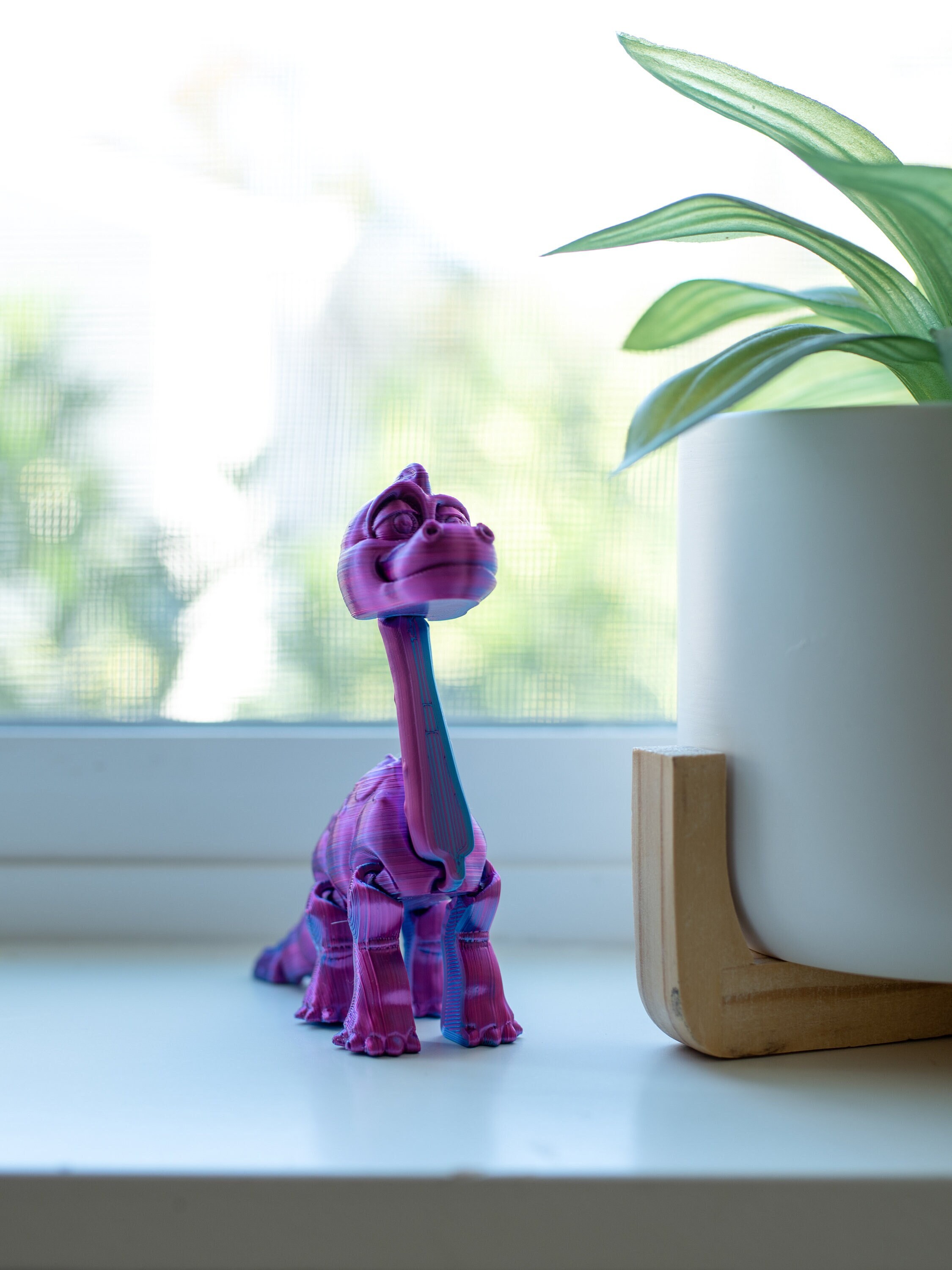Jumbo Friendly Fidget Dinosaur Brontosaurus | Flexible Articulating Companion - Picture 15 of 280