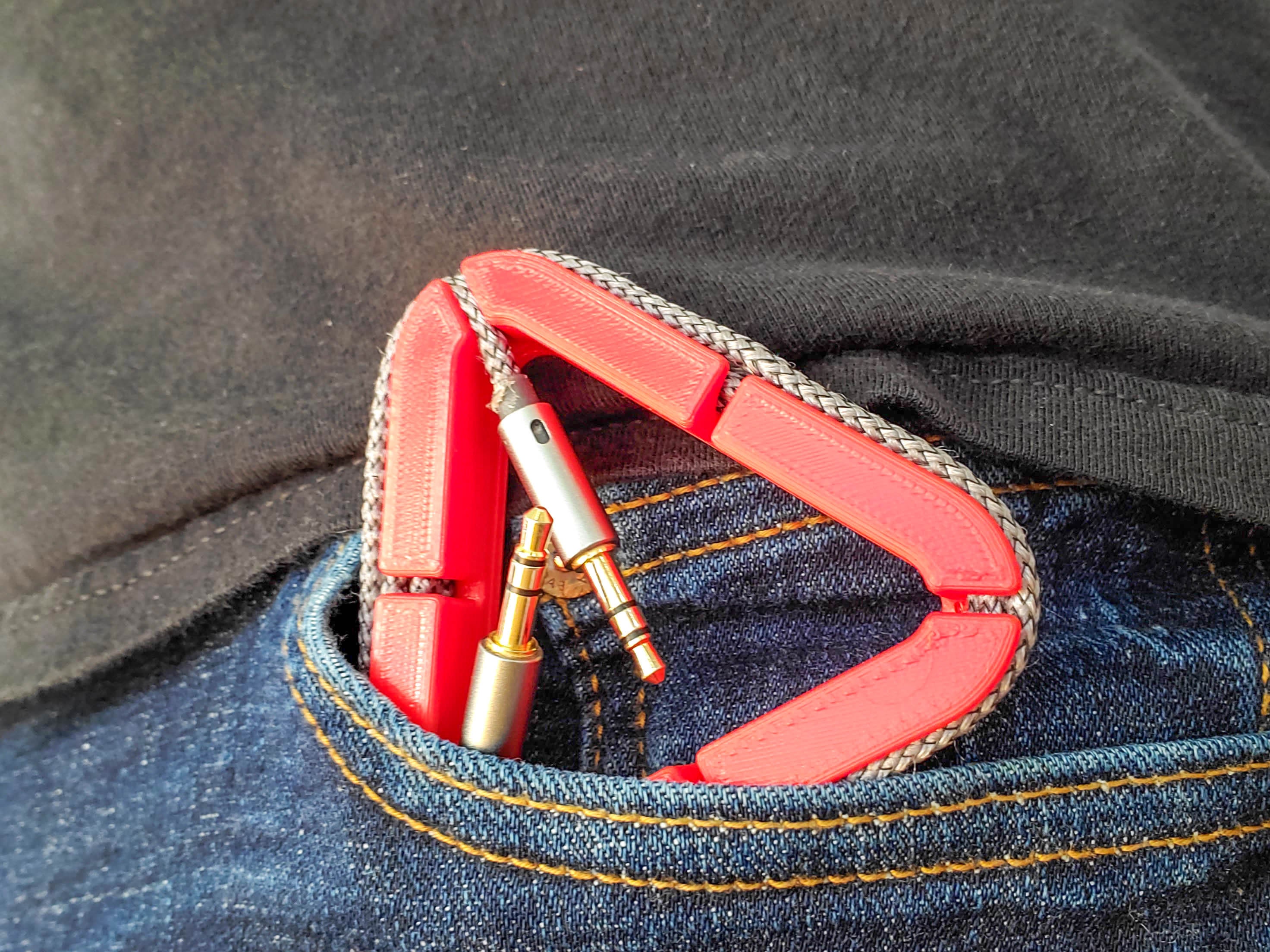 Headphone and Cord Organizers. Perfect for Wrapping Earbuds and Cables. - Picture 11 of 243