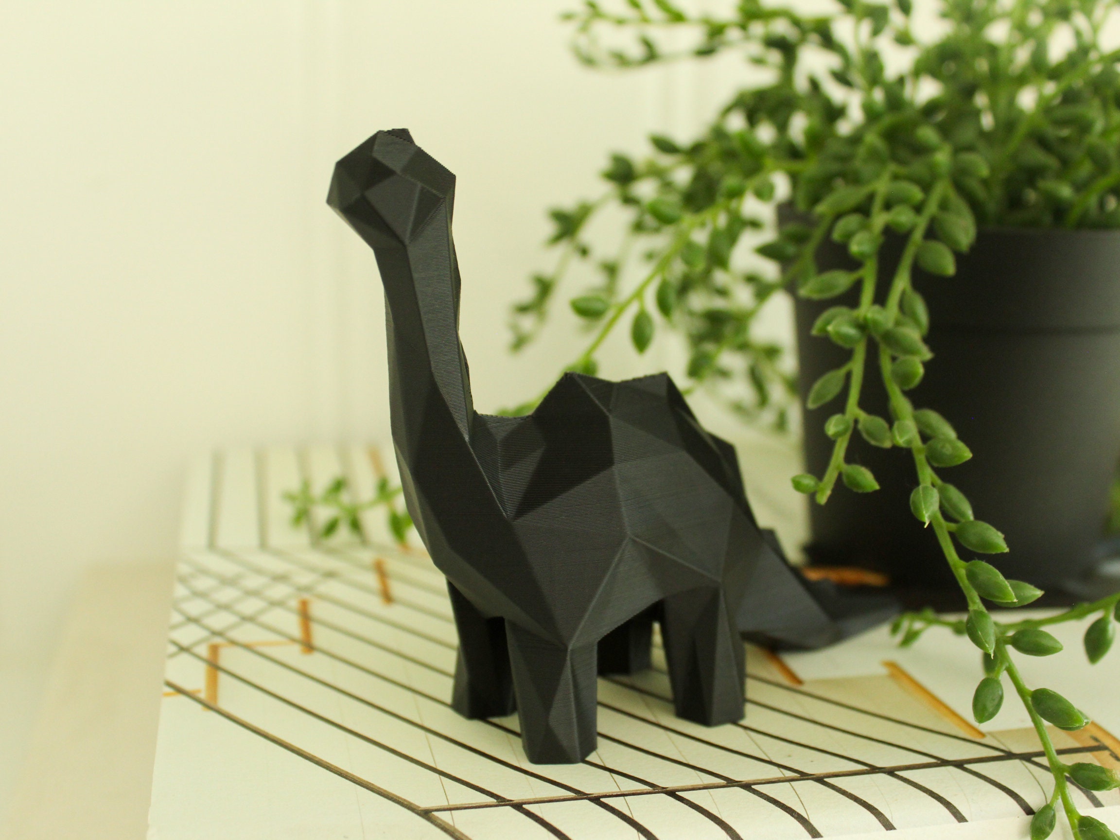 Niedliche Dinosaurier niedrige Polyfigur - Bild 16 von 280