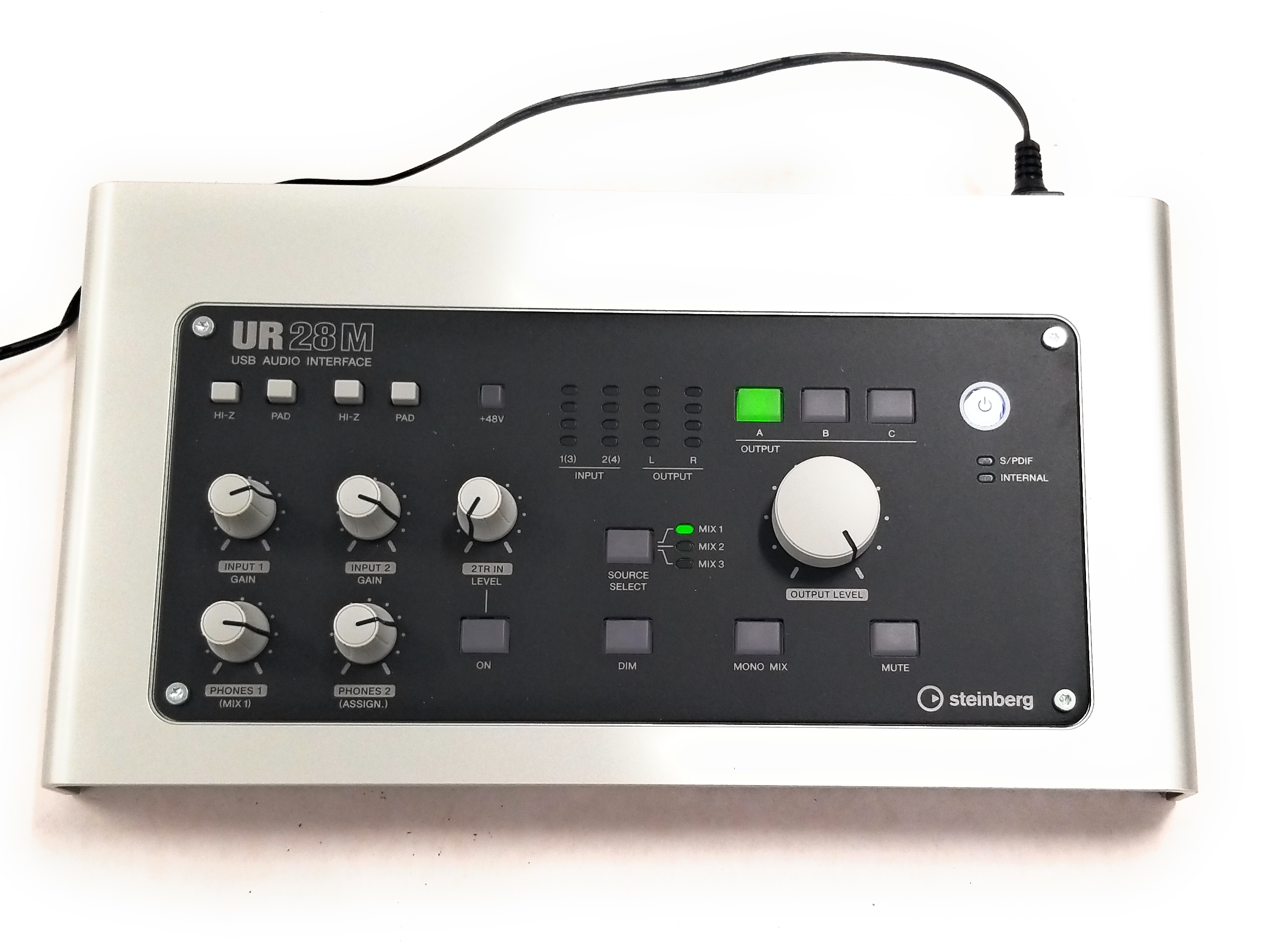 Steinberg UR28M USB Audio Interface Studio Controller Desktop Type