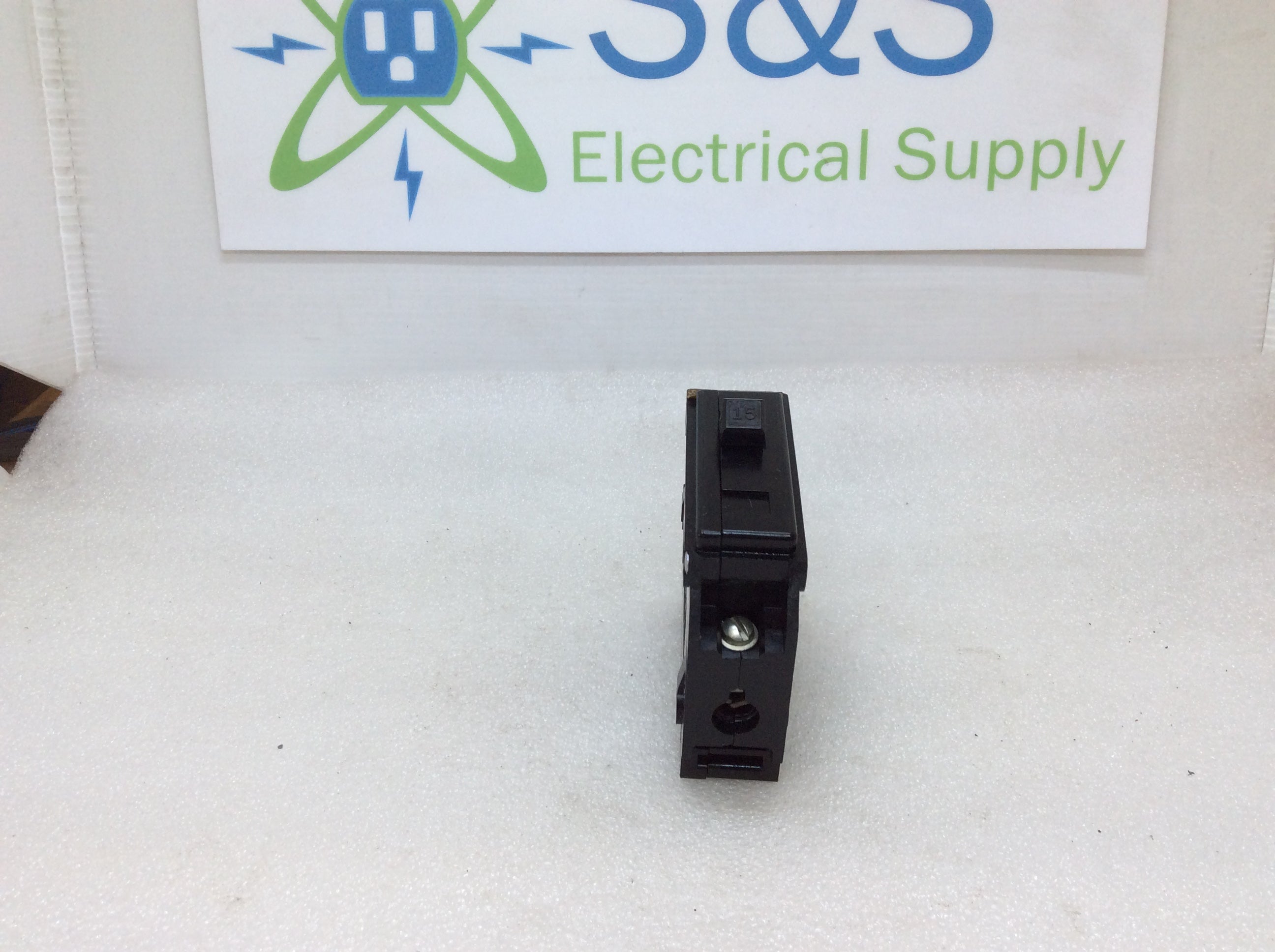 Disyuntor Westinghouse BAB1015 15 Amp 1 Polo 120/240 Vac Tipo BAB Perno - Imagen 7 de 7