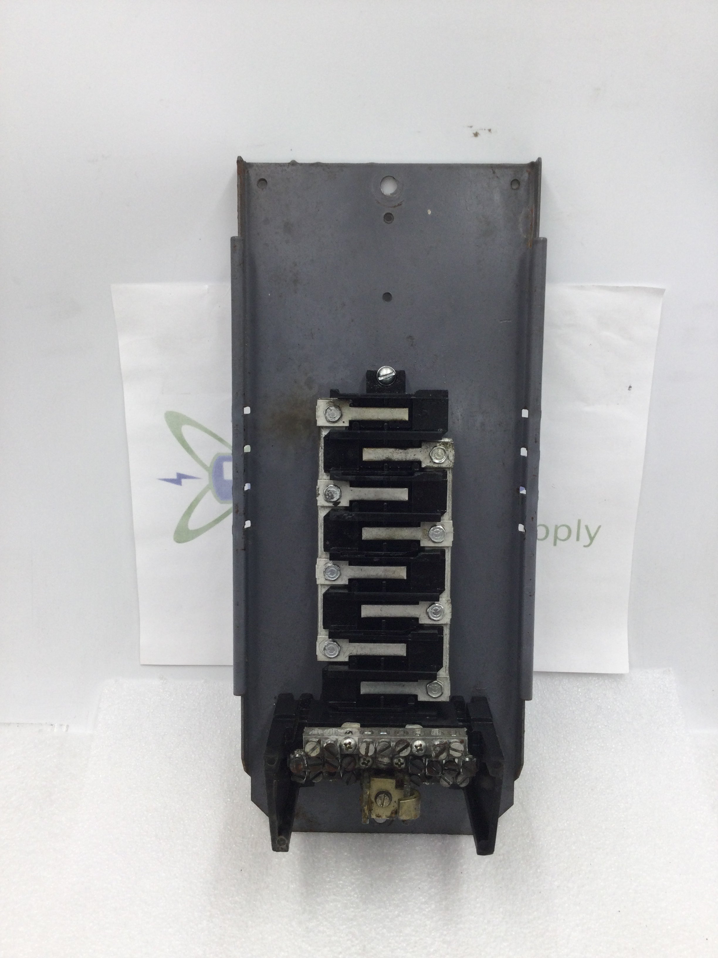 Square D QO Series 8 Space/16 Circuit Load Center Guts Only 6" X 13.5" - Picture 9 of 10