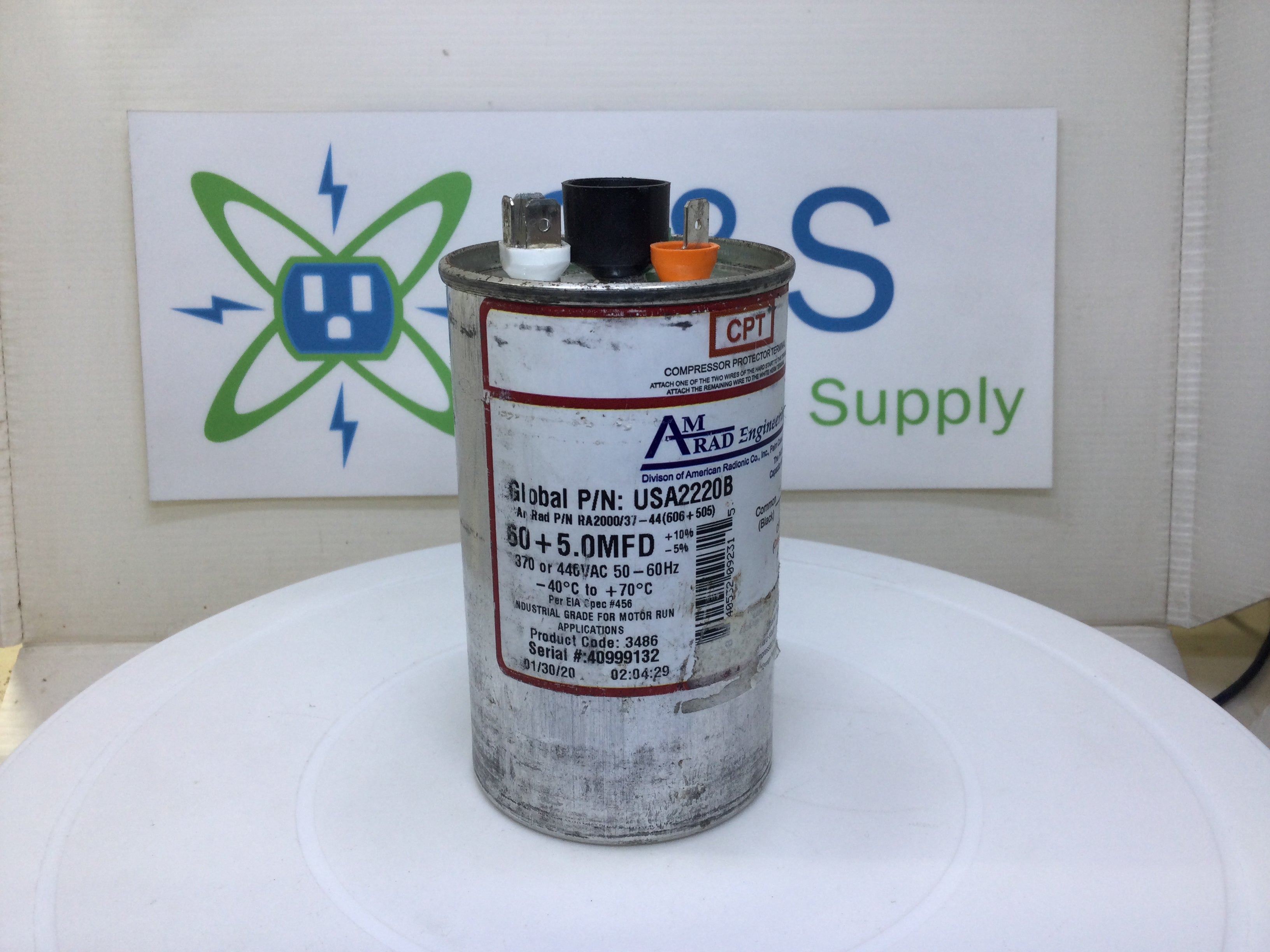 Amrad USA2220B 60+5.0 MFD 370/440V 50/60hz 70c/-40c Capacitor w/ CPT