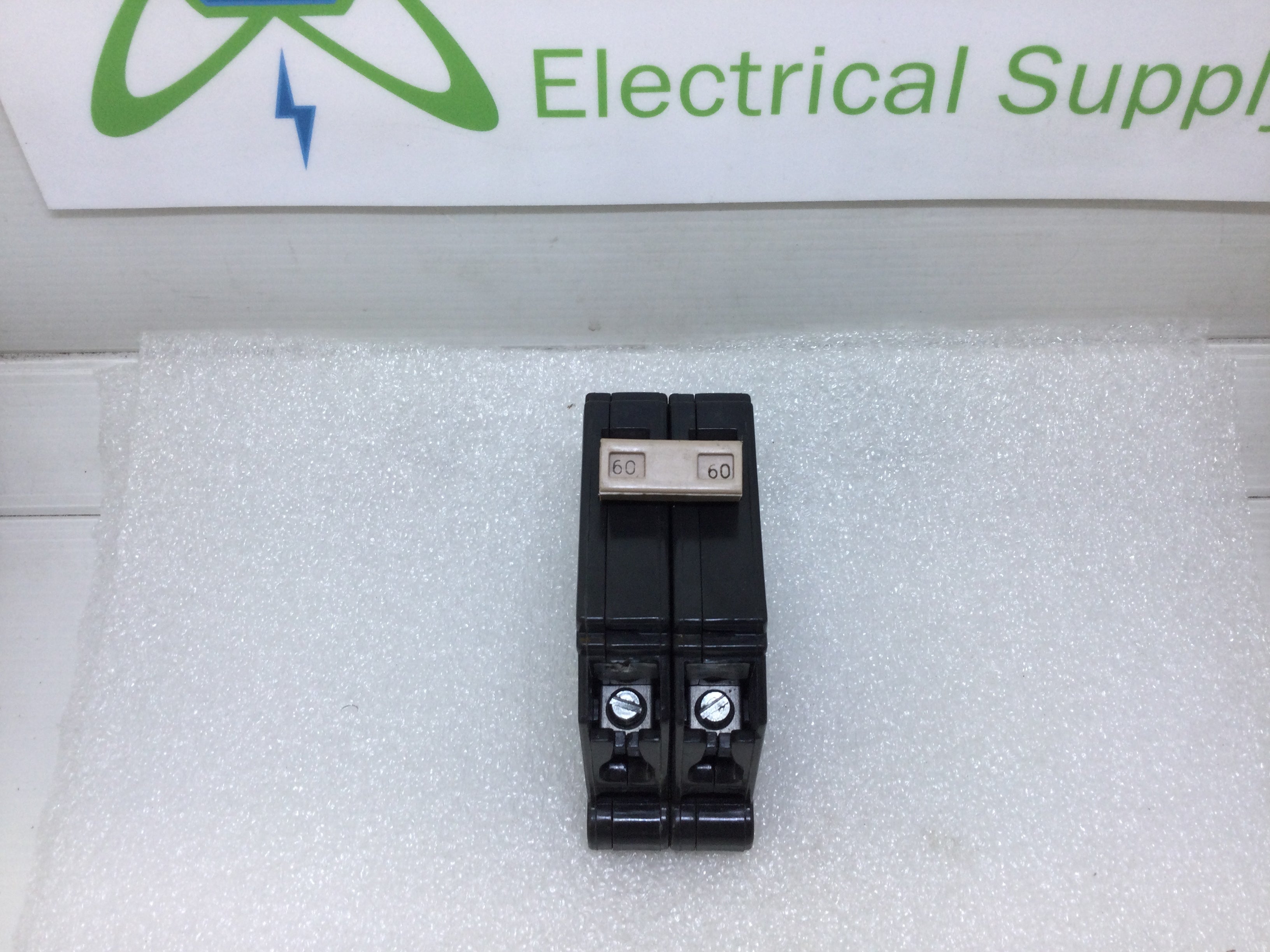 Cutler-Hammer CH260 60 Amp 2-Pole 120/240V Circuit Breaker - Plastic Foot - Picture 7 of 7