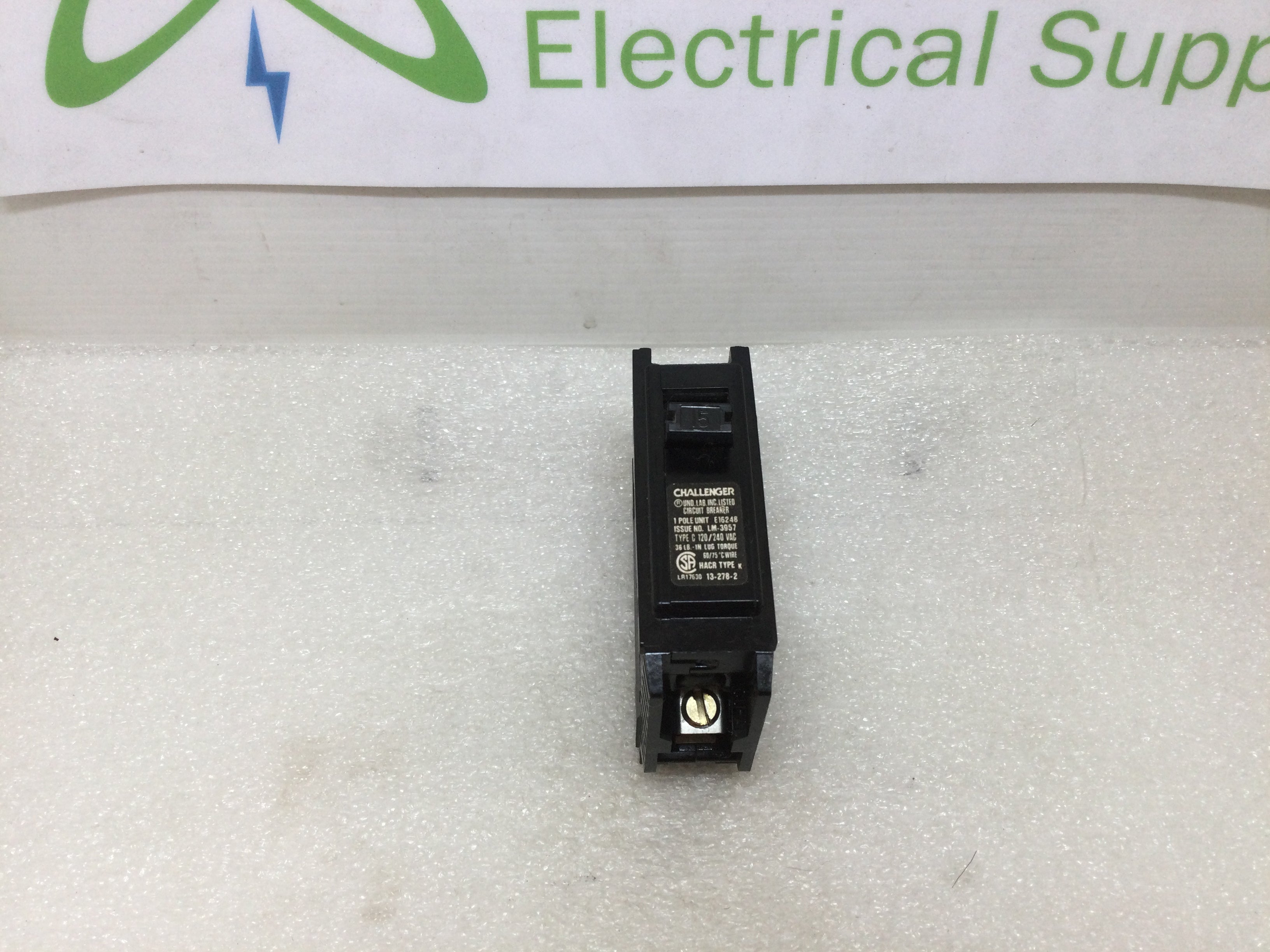 Challenger C115 1 Pole 15 Amp Type C Circuit Breaker 120/240V - Picture 9 of 11