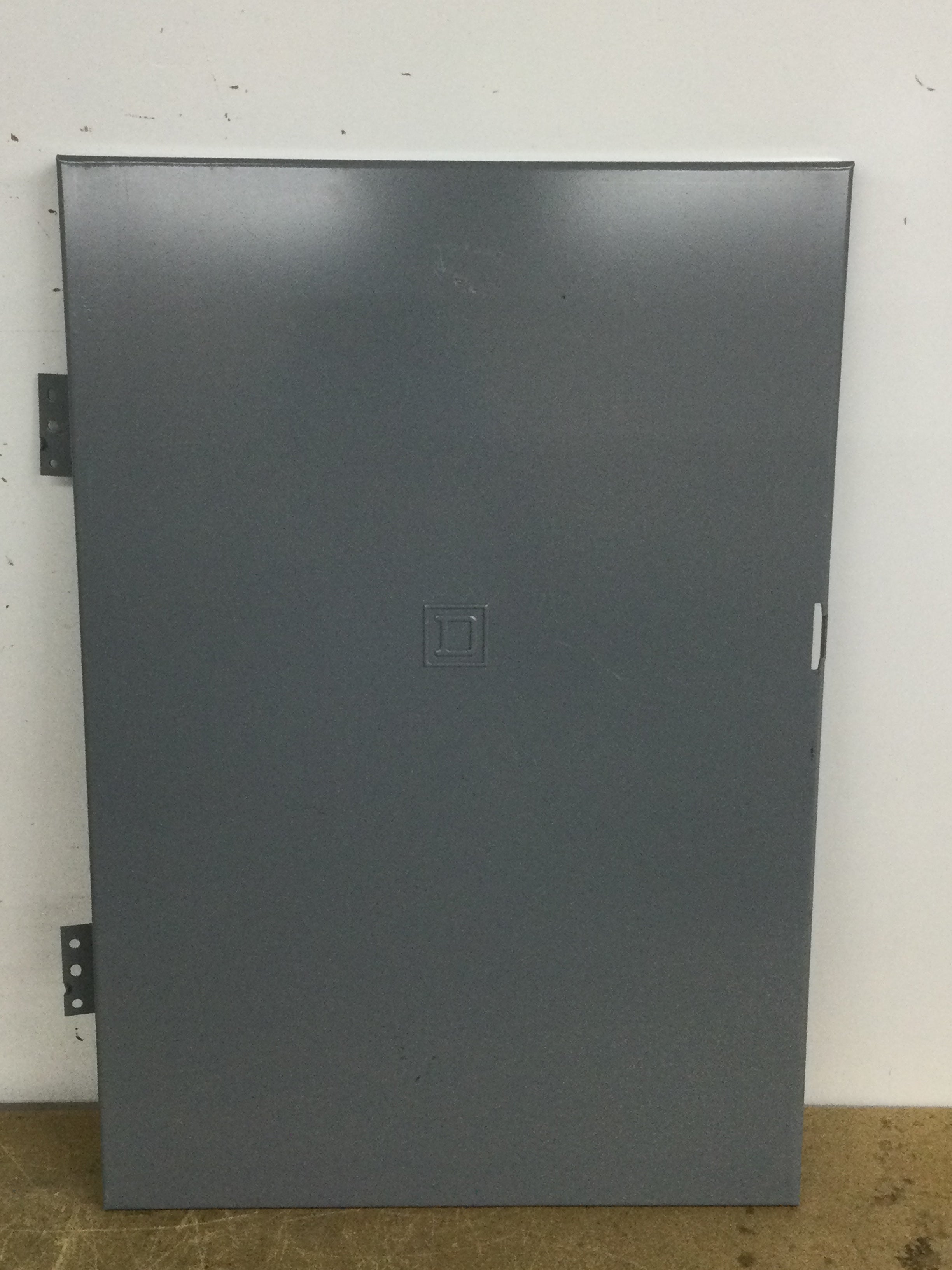 Square D HOM2040M100PRB 100A Nema 3R Hinged Panel Cover Only 21 3/8″ x 14 3/4″