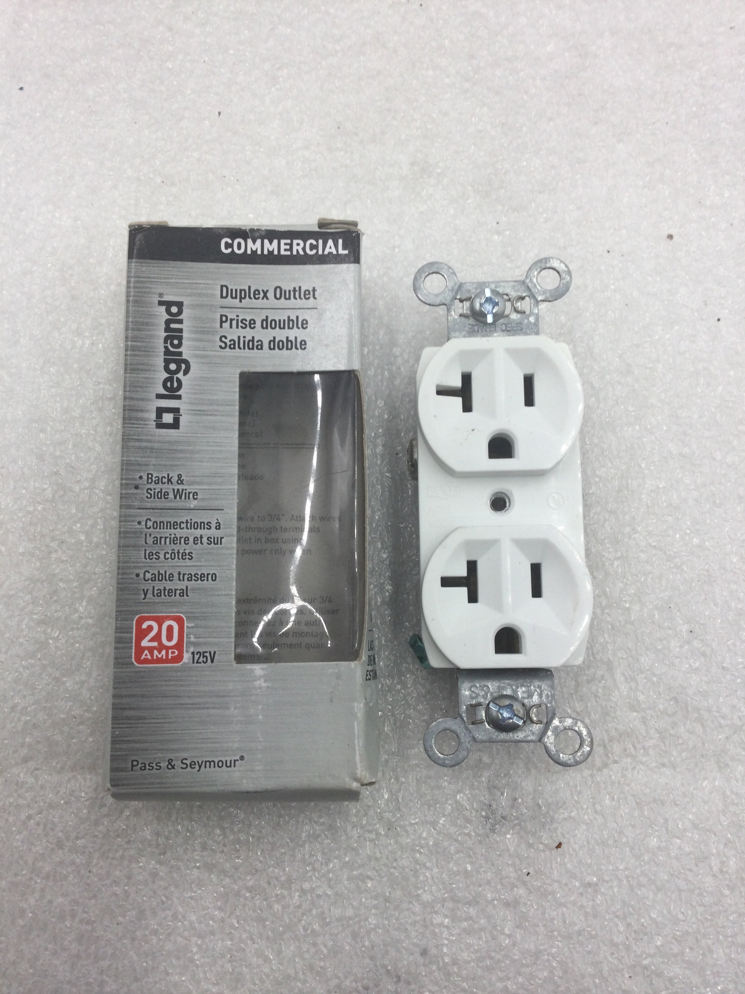 Legrand CRB5362-CC12 Duplex 20 Amp Commercial Rated Receptacle - Picture 9 of 10